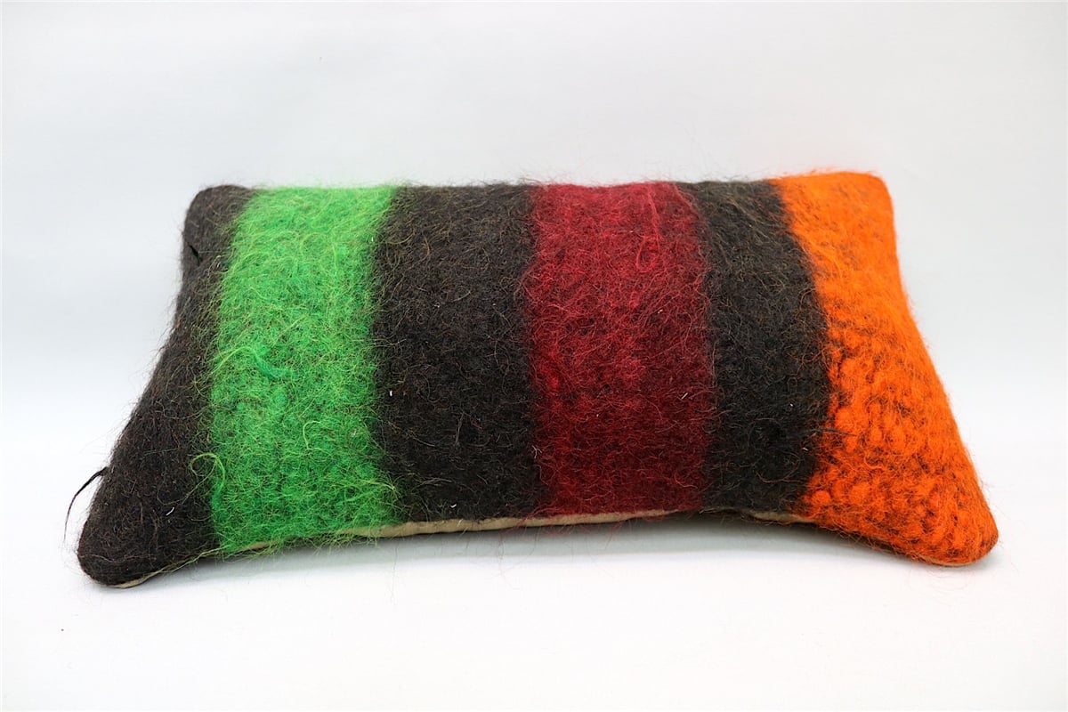 12x20 feet (30x50 cm) Kilim Pillow