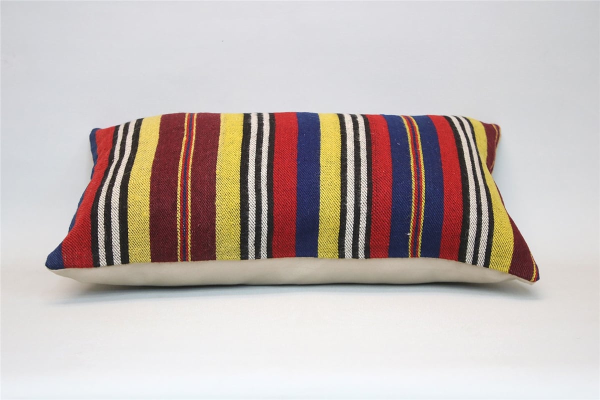 12x20 feet (30x50 cm) Kilim Pillow