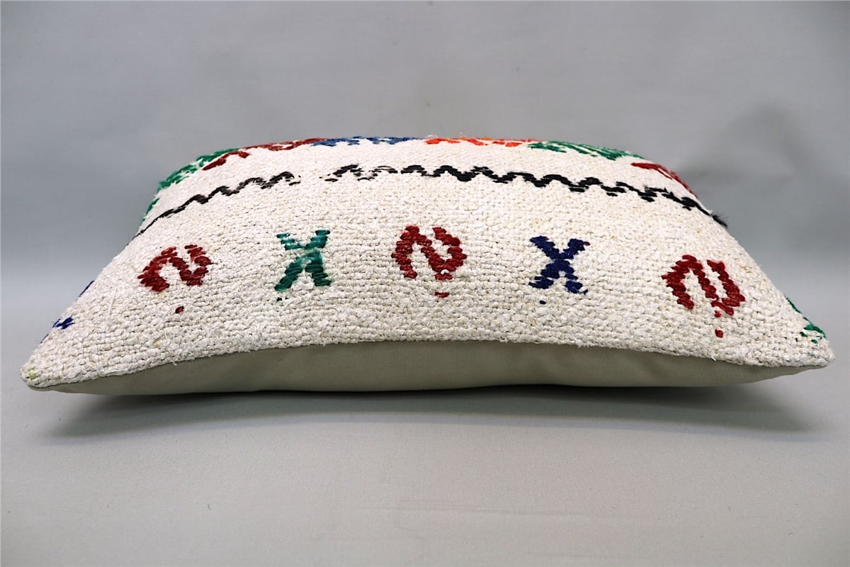 12x20 feet (30x50 cm) Kilim Pillow