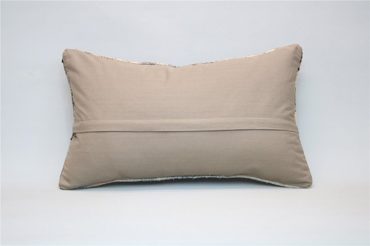 12x20 feet (30x50 cm) Kilim Pillow
