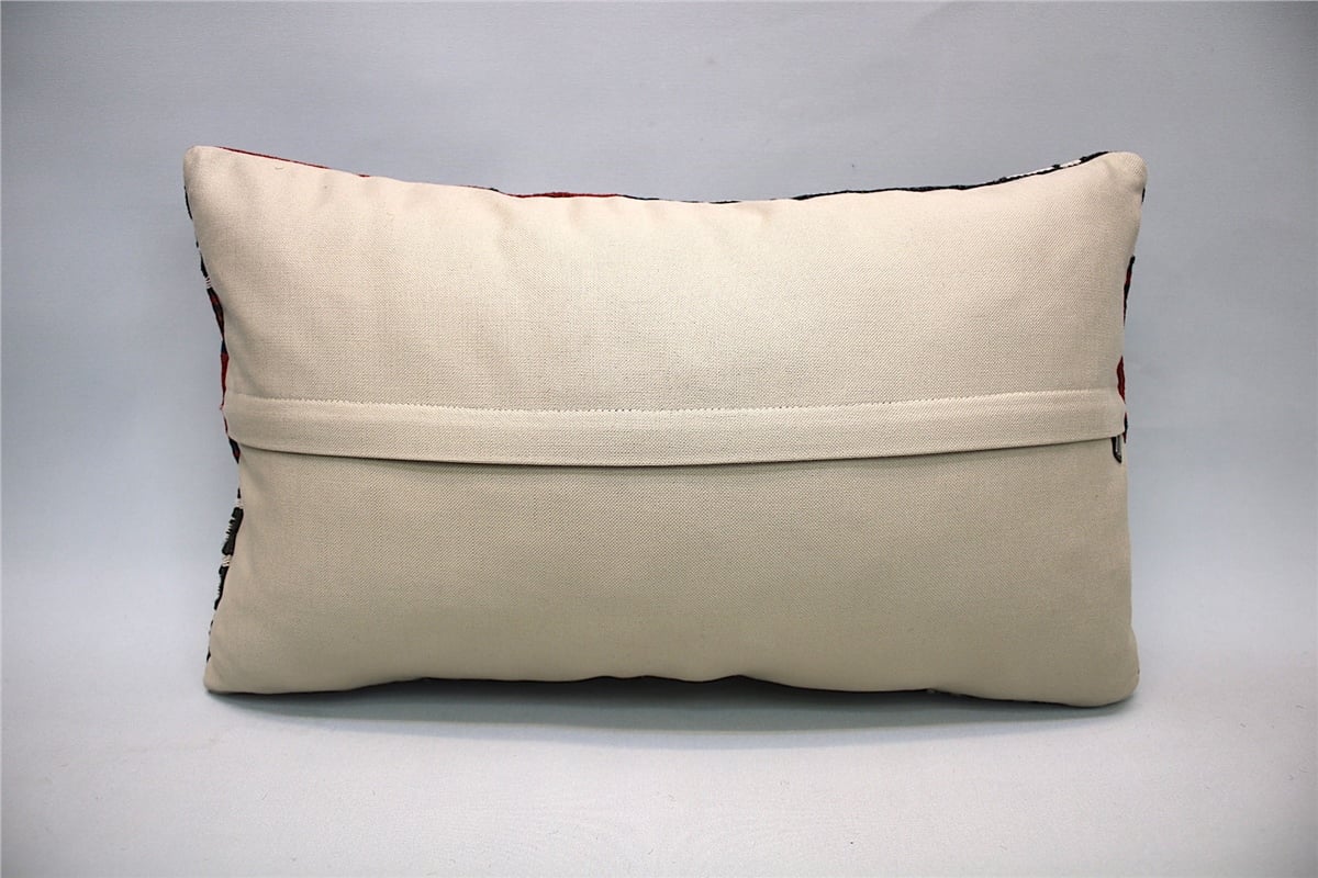 12x20 feet (30x50 cm) Kilim Pillow