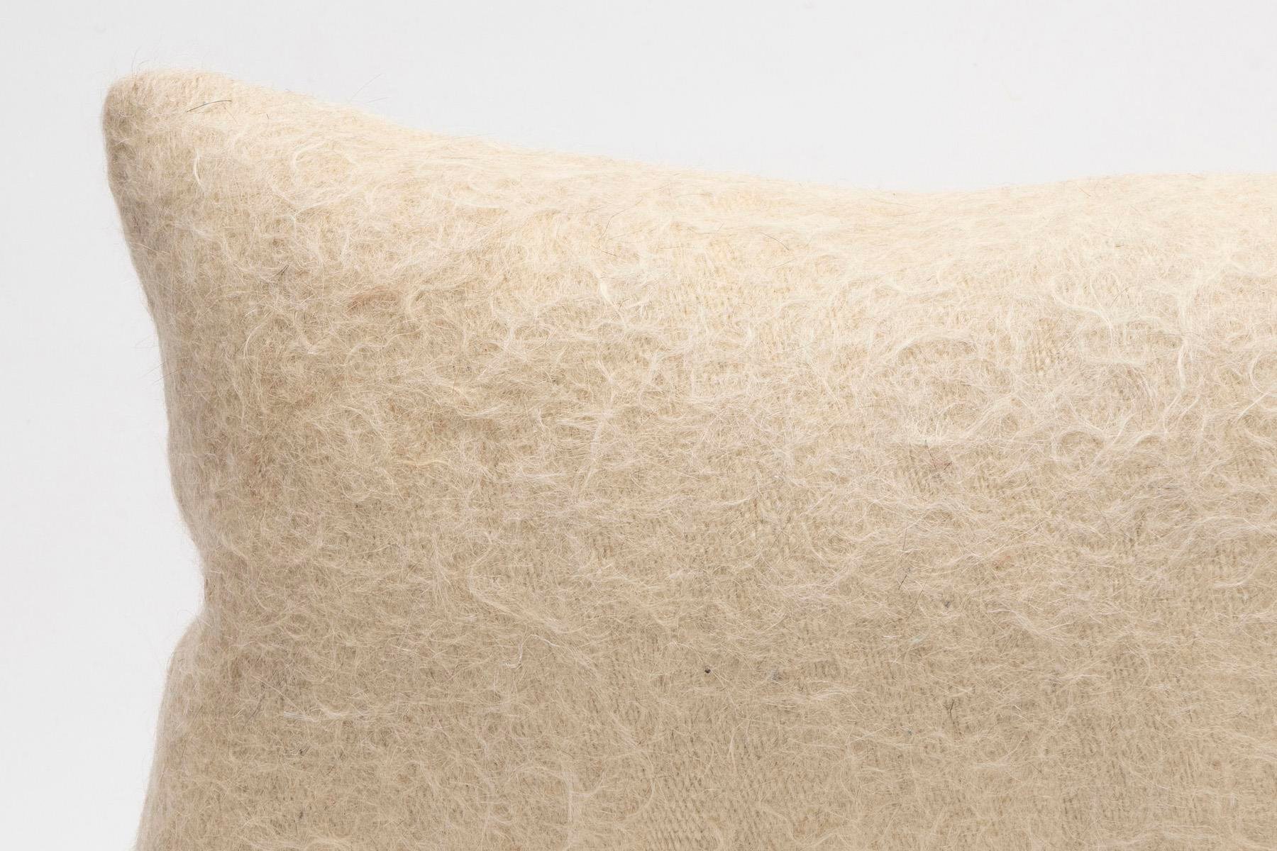 12''20'' (30x50 cm) Kilim Pillows - Vintage Handmade Kilim Pillows - Vintage Handmade Kilim Rugs - It is 100% wool. Artistic and historical rugs. Old handwoven rugs.