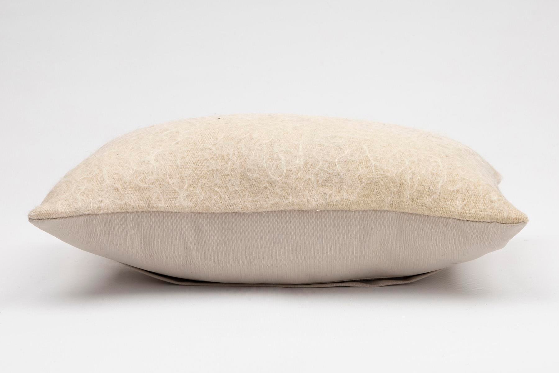 12''20'' (30x50 cm) Kilim Pillows - Vintage Handmade Kilim Pillows - Vintage Handmade Kilim Rugs - It is 100% wool. Artistic and historical rugs. Old handwoven rugs.