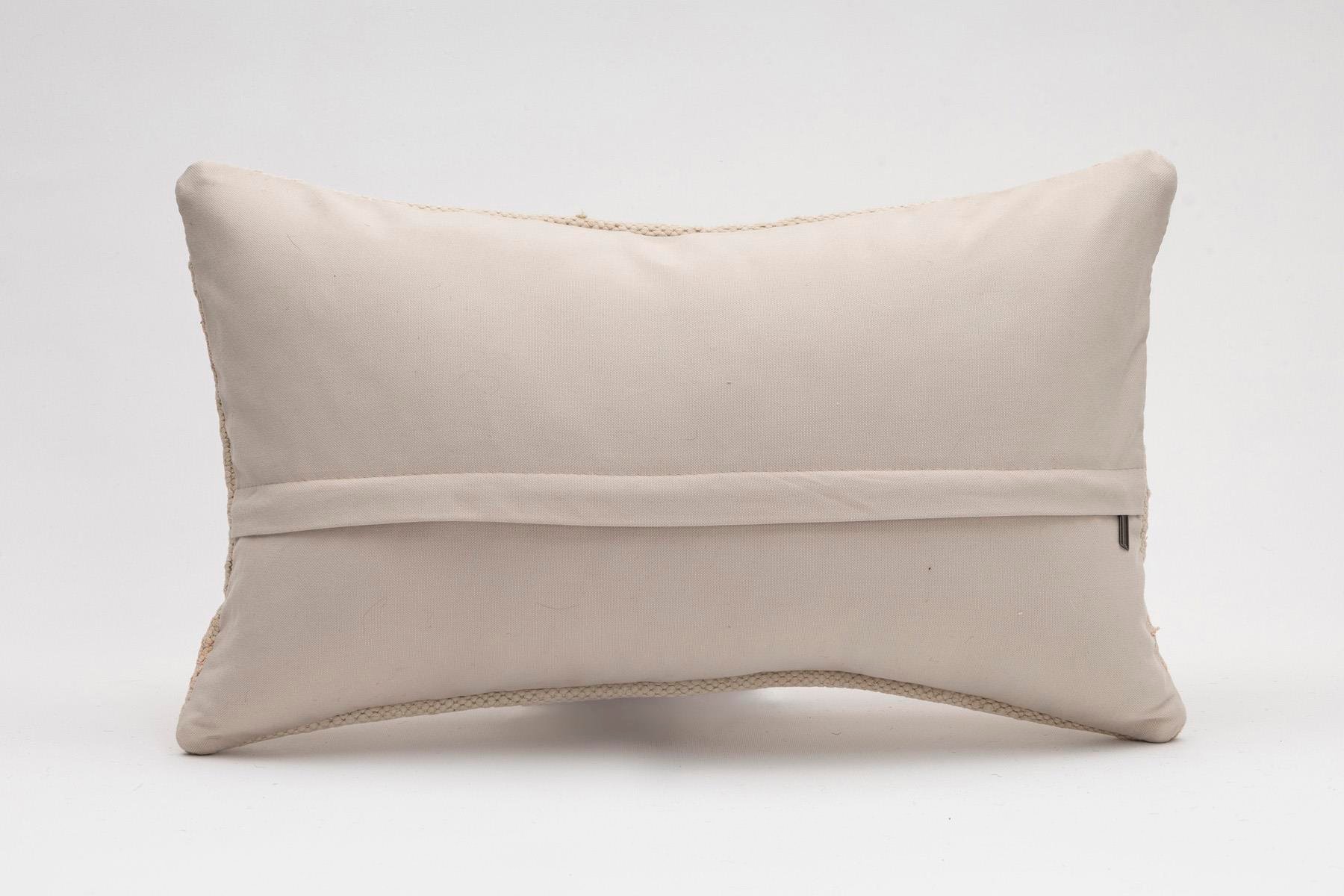 12''20'' (30x50 cm) Kilim Pillows - Vintage Handmade Kilim Pillows - Vintage Handmade Kilim Rugs - It is 100% wool. Artistic and historical rugs. Old handwoven rugs.