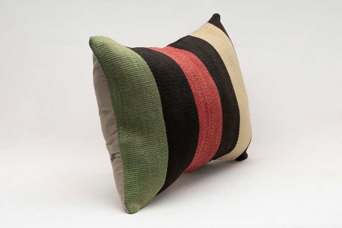 12''20'' (30x50 cm) Kilim Pillows - Vintage Handmade Kilim Pillows - Vintage Handmade Kilim Rugs - It is 100% wool. Artistic and historical rugs. Old handwoven rugs.