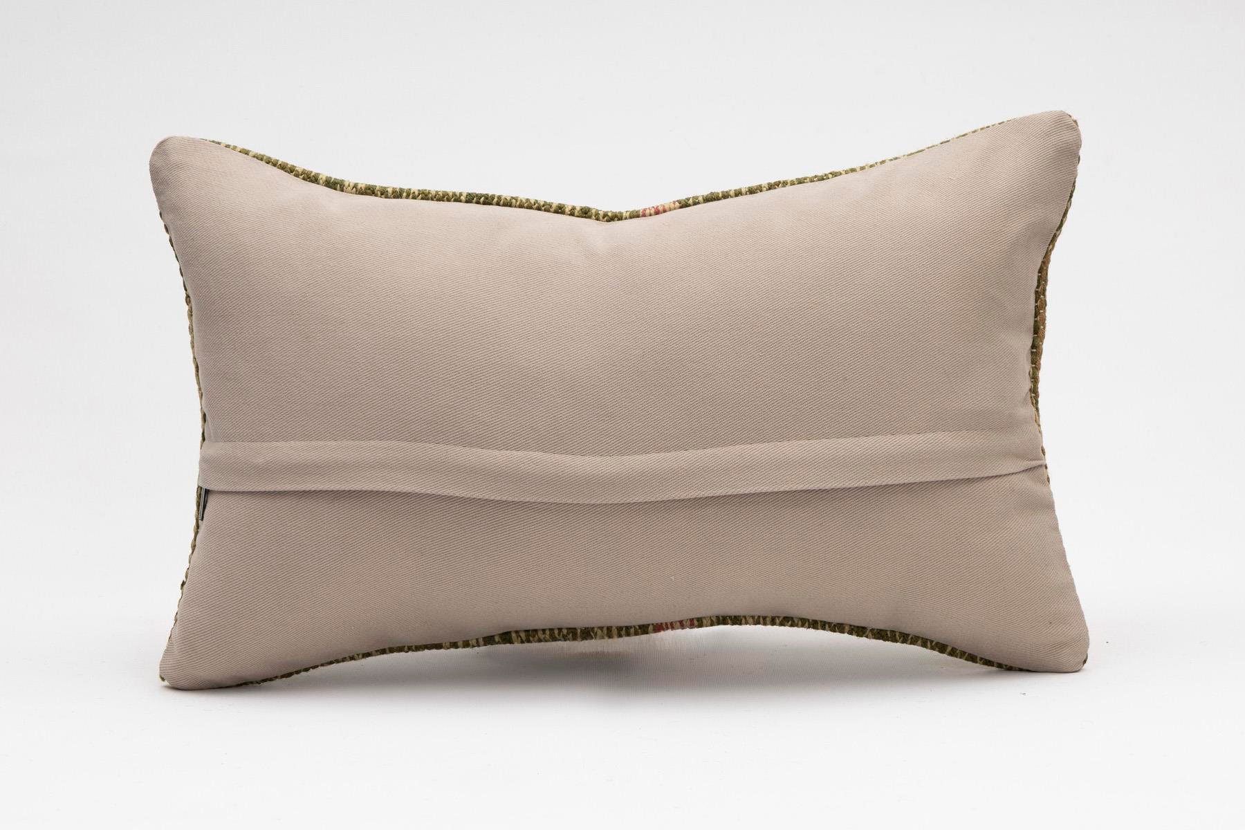 12''20'' (30x50 cm) Kilim Pillows - Vintage Handmade Kilim Pillows - Vintage Handmade Kilim Rugs - It is 100% wool. Artistic and historical rugs. Old handwoven rugs.