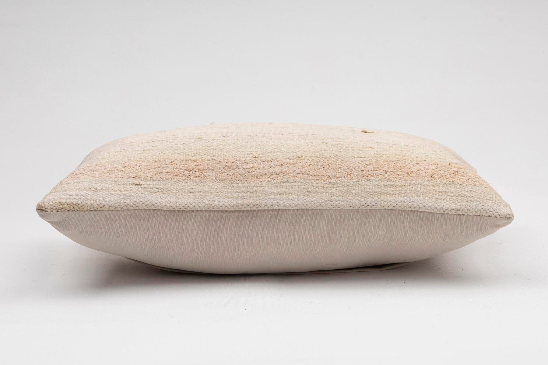 12''20'' (30x50 cm) Kilim Pillows - Vintage Handmade Kilim Pillows - Vintage Handmade Kilim Rugs - It is 100% wool. Artistic and historical rugs. Old handwoven rugs.