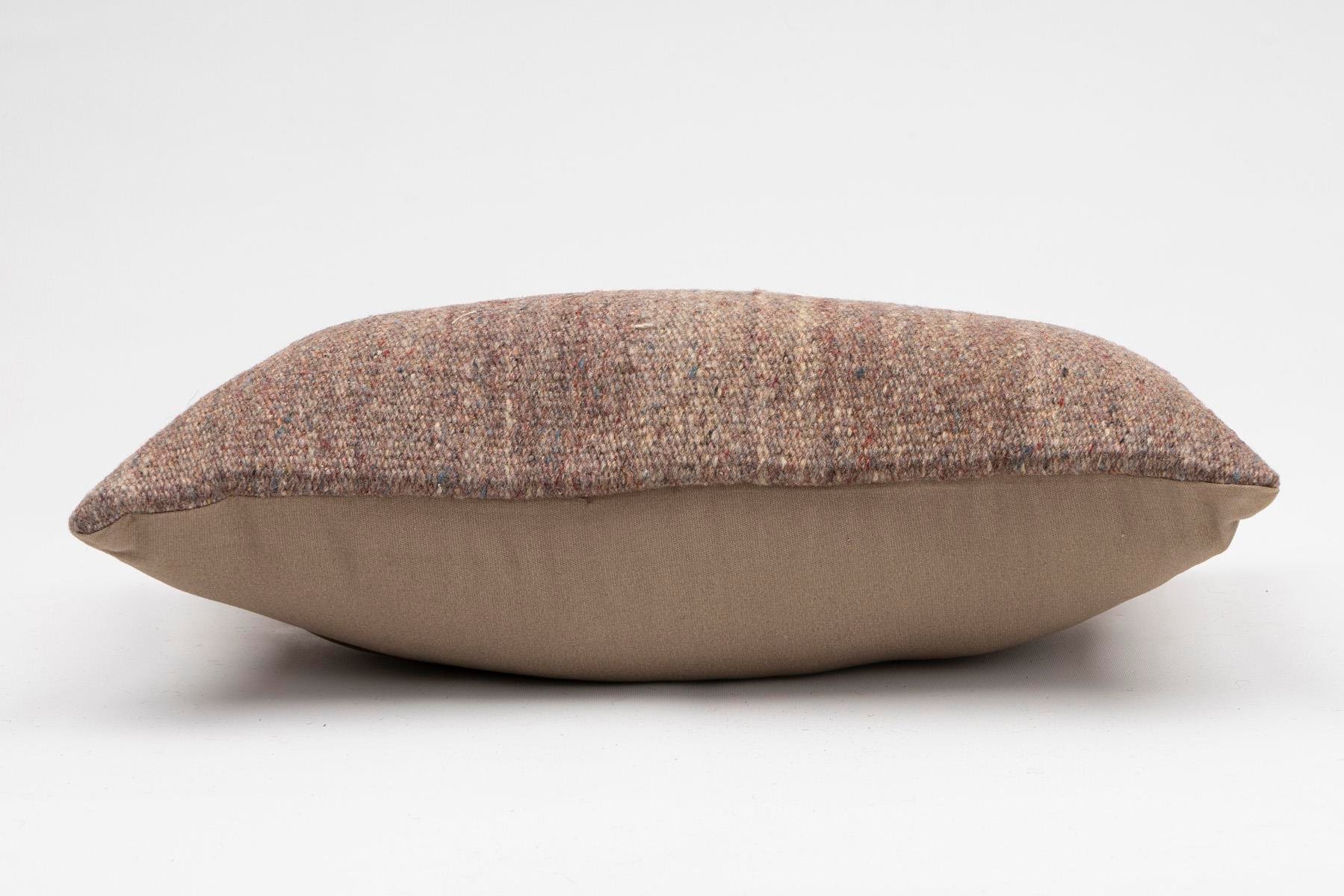 12''20'' (30x50 cm) Kilim Pillows - Vintage Handmade Kilim Pillows - Vintage Handmade Kilim Rugs - It is 100% wool. Artistic and historical rugs. Old handwoven rugs.