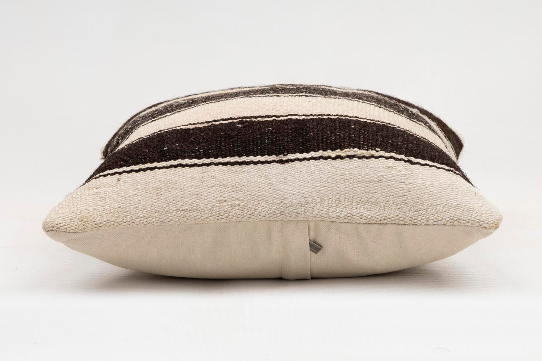 16x16 inches (40x40 cm) Kilim Pillow | KILIM WHOLESALE - Vintage Handmade Pillows - Vintage Handmade Kilim Rugs - It is 100% wool. Artistic and historical rugs. Old handwoven rugs. - Online hand woven rugs and kilim cushions sales. Shipping to a