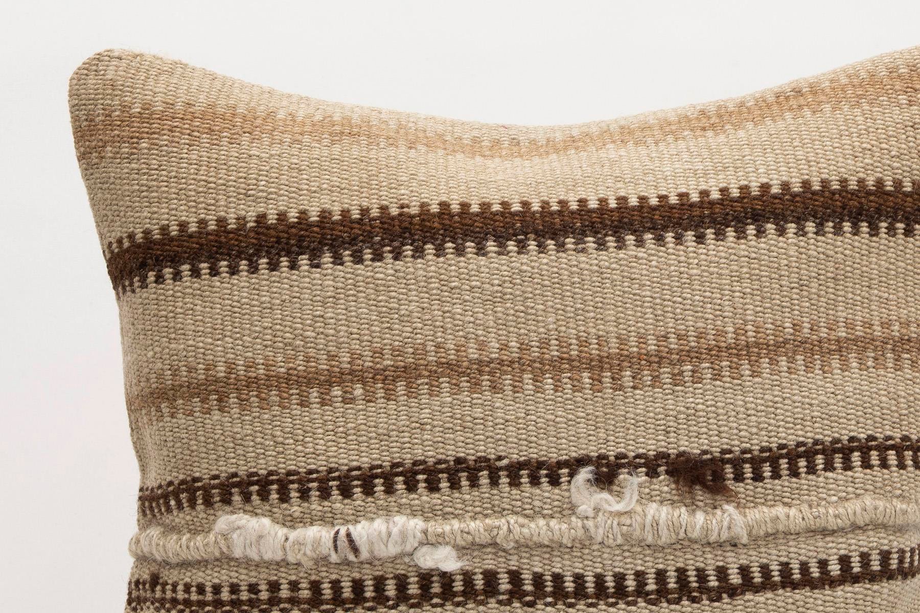 16x16 inches (40x40 cm) Kilim Pillow | KILIM WHOLESALE - Vintage Handmade Pillows - Vintage Handmade Kilim Rugs - It is 100% wool. Artistic and historical rugs. Old handwoven rugs. - Online hand woven rugs and kilim cushions sales. Shipping to a