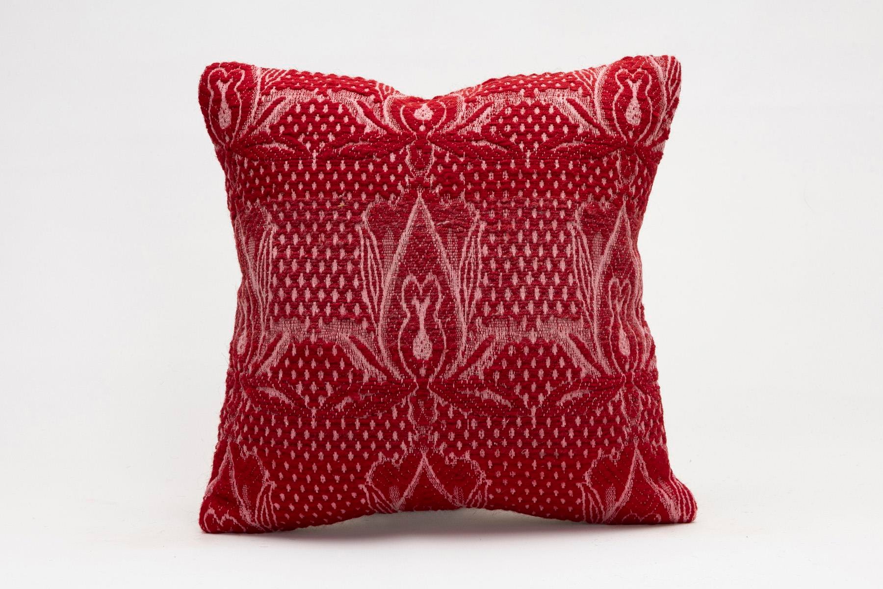 16x16 inches (40x40 cm) Kilim Pillow | KILIM WHOLESALE - Vintage Handmade Pillows - Vintage Handmade Kilim Rugs - It is 100% wool. Artistic and historical rugs. Old handwoven rugs. - Online hand woven rugs and kilim cushions sales. Shipping to a