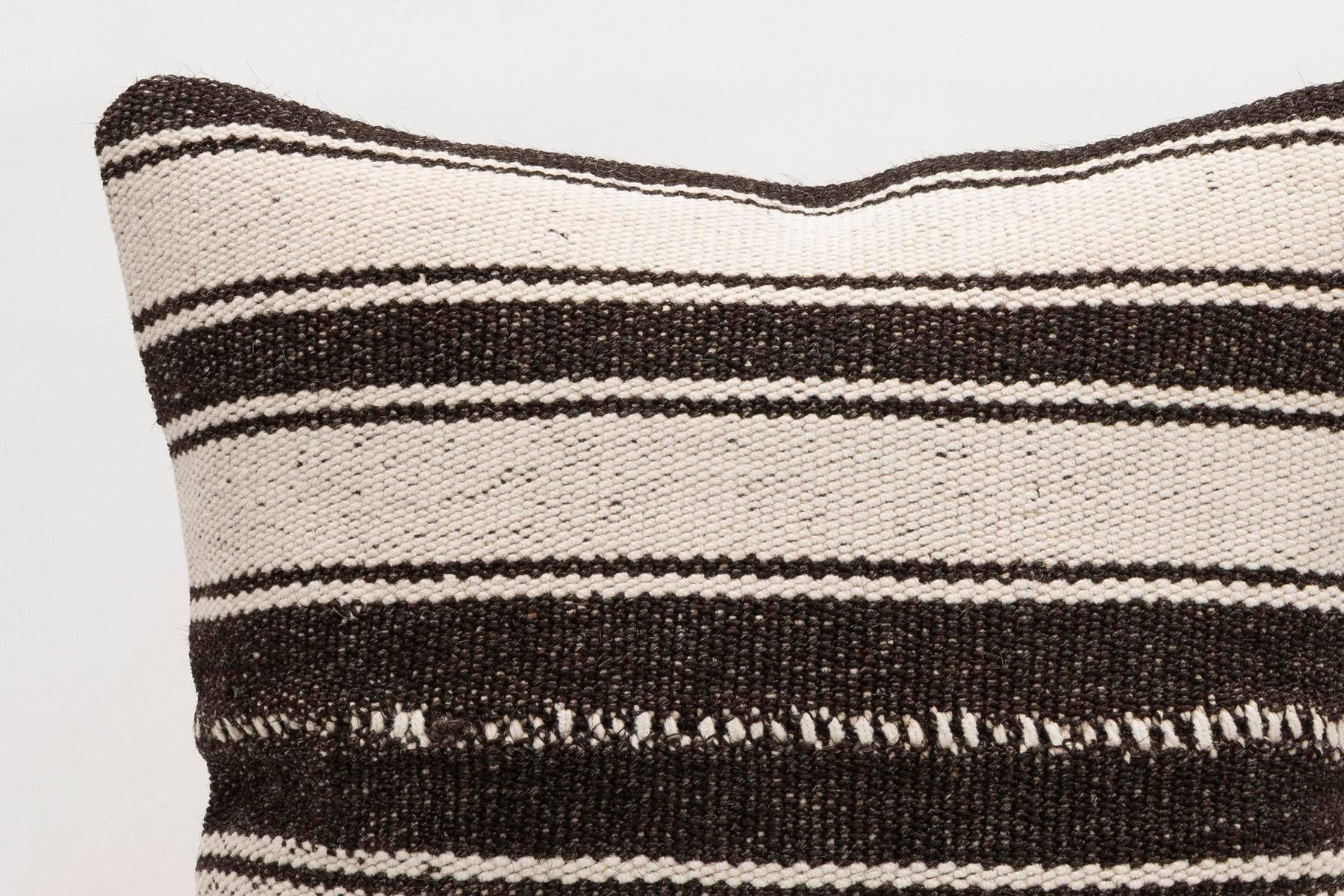 16x16 inches (40x40 cm) Kilim Pillow | KILIM WHOLESALE - Vintage Handmade Pillows - Vintage Handmade Kilim Rugs - It is 100% wool. Artistic and historical rugs. Old handwoven rugs. - Online hand woven rugs and kilim cushions sales. Shipping to a