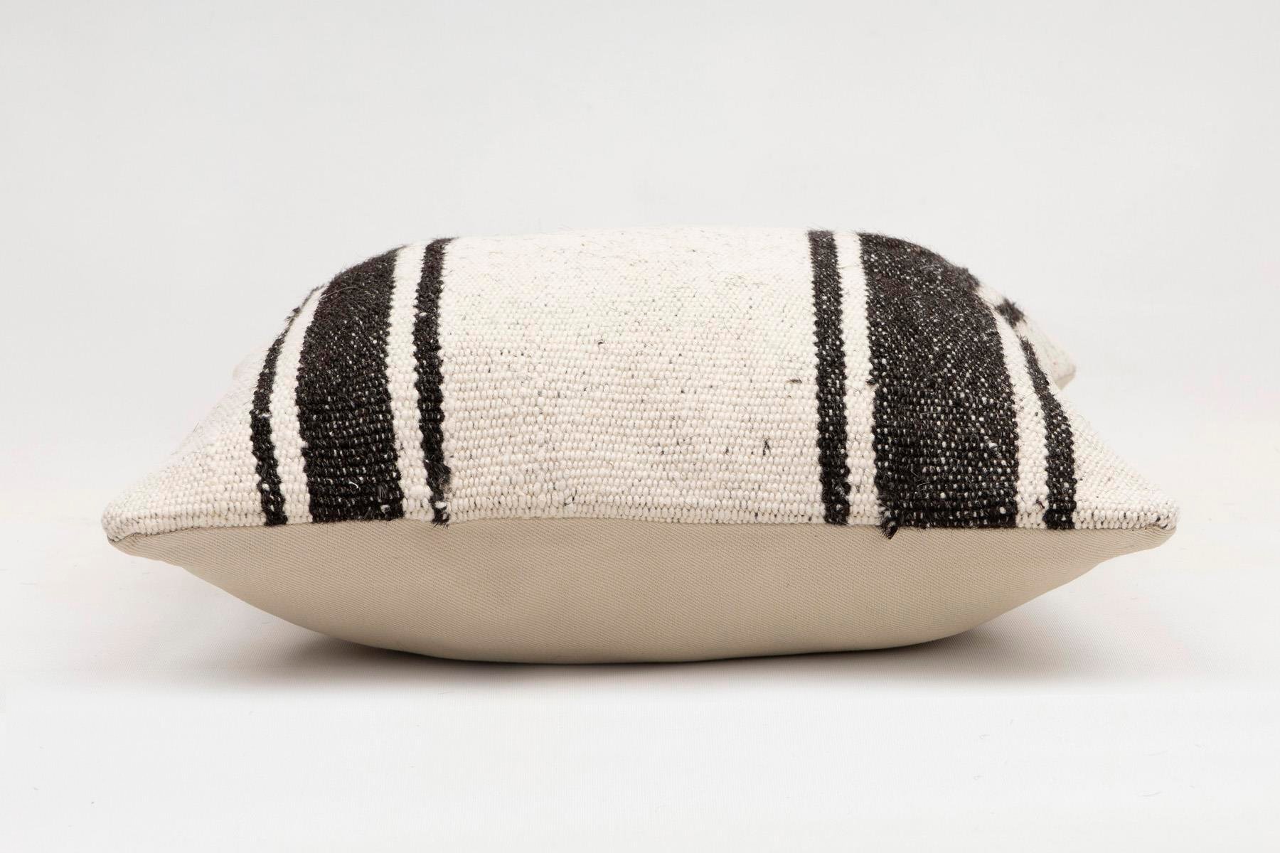 16x16 inches (40x40 cm) Kilim Pillow | KILIM WHOLESALE - Vintage Handmade Pillows - Vintage Handmade Kilim Rugs - It is 100% wool. Artistic and historical rugs. Old handwoven rugs. - Online hand woven rugs and kilim cushions sales. Shipping to a