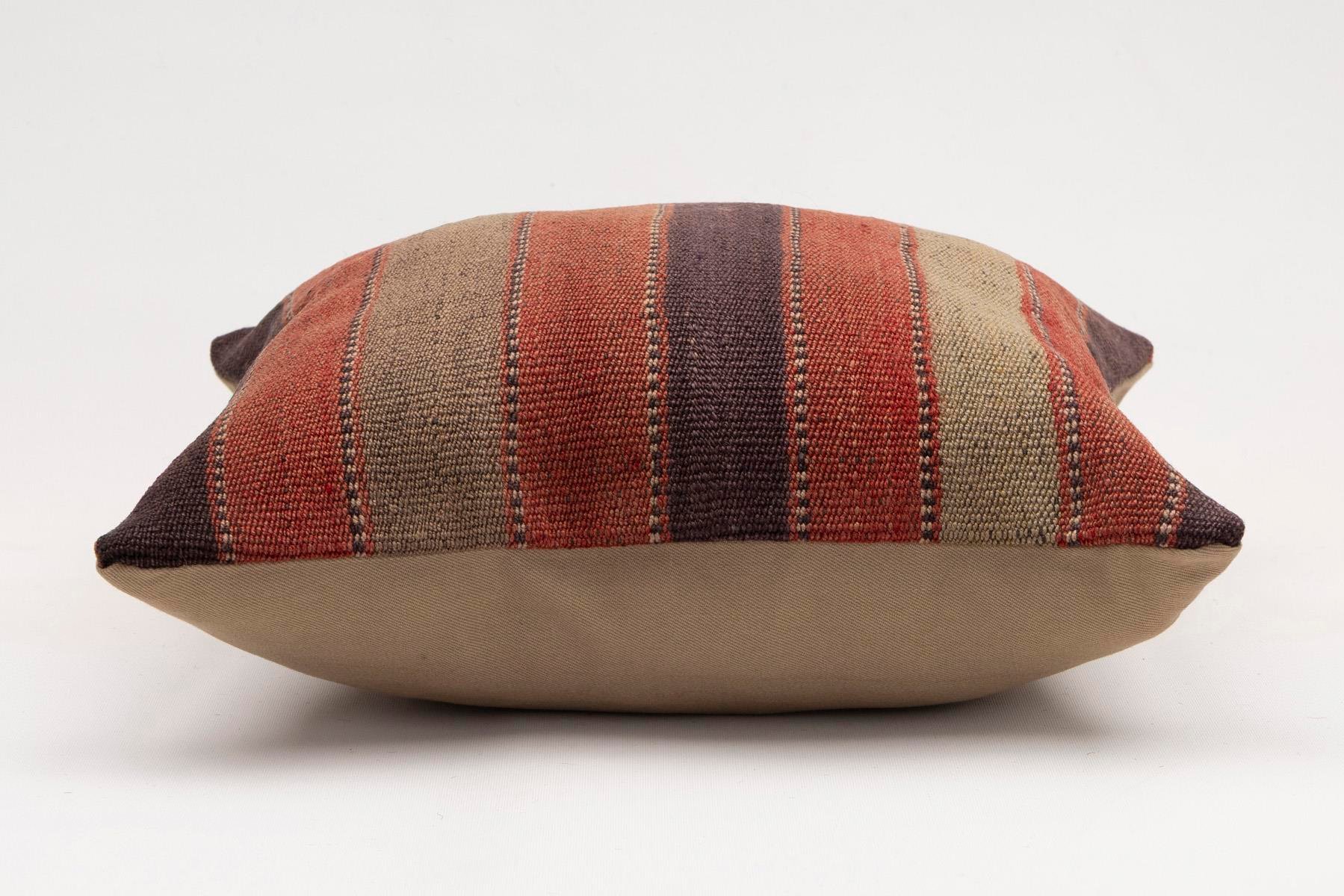 16x16 inches (40x40 cm) Kilim Pillow | KILIM WHOLESALE - Vintage Handmade Pillows - Vintage Handmade Kilim Rugs - It is 100% wool. Artistic and historical rugs. Old handwoven rugs. - Online hand woven rugs and kilim cushions sales. Shipping to a