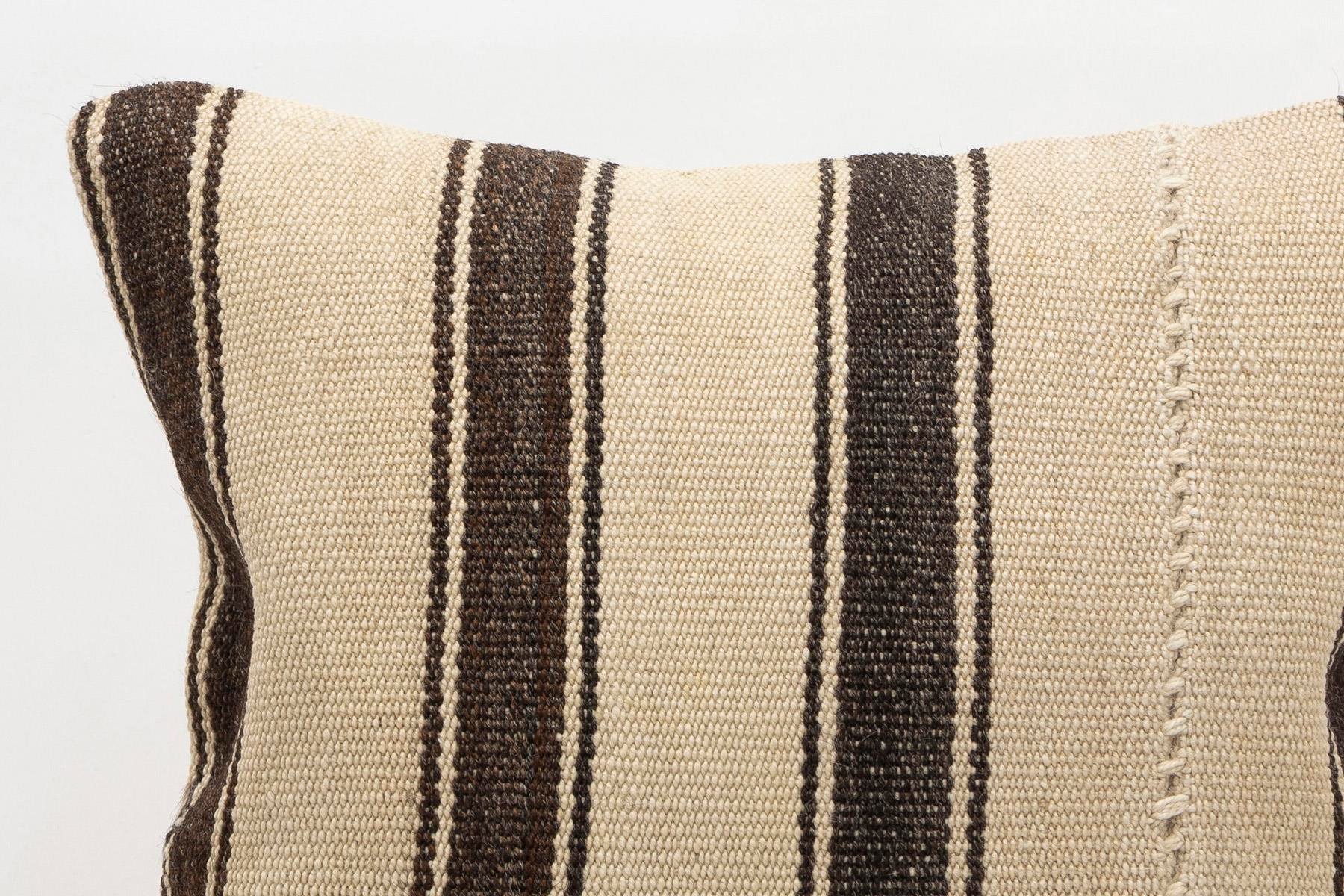 16x16 inches (40x40 cm) Kilim Pillow | KILIM WHOLESALE - Vintage Handmade Pillows - Vintage Handmade Kilim Rugs - It is 100% wool. Artistic and historical rugs. Old handwoven rugs. - Online hand woven rugs and kilim cushions sales. Shipping to a