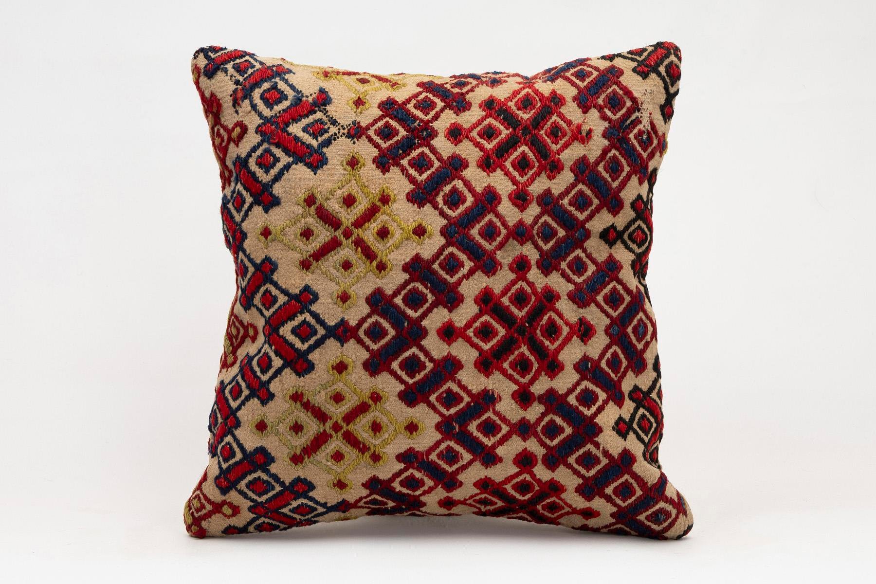 16x16 inches (40x40 cm) Kilim Pillow | KILIM WHOLESALE - Vintage Handmade Pillows - Vintage Handmade Kilim Rugs - It is 100% wool. Artistic and historical rugs. Old handwoven rugs. - Online hand woven rugs and kilim cushions sales. Shipping to a