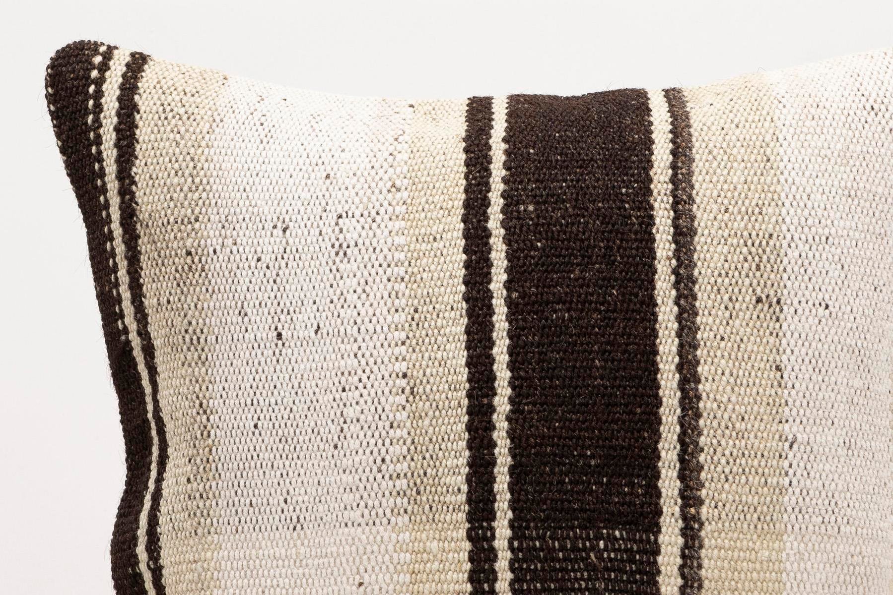 16x16 inches (40x40 cm) Kilim Pillow | KILIM WHOLESALE - Vintage Handmade Pillows - Vintage Handmade Kilim Rugs - It is 100% wool. Artistic and historical rugs. Old handwoven rugs. - Online hand woven rugs and kilim cushions sales. Shipping to a