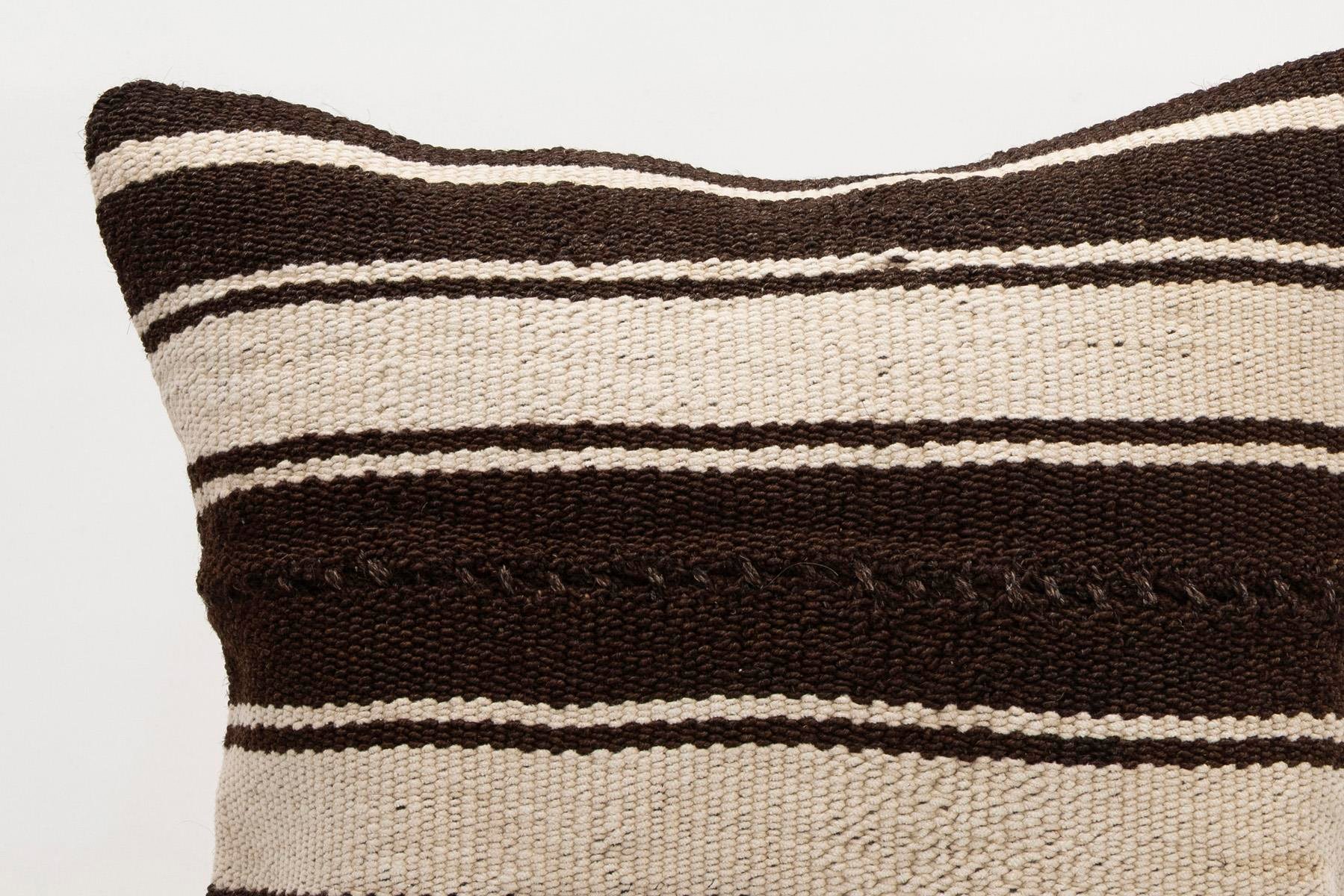 16x16 inches (40x40 cm) Kilim Pillow | KILIM WHOLESALE - Vintage Handmade Pillows - Vintage Handmade Kilim Rugs - It is 100% wool. Artistic and historical rugs. Old handwoven rugs. - Online hand woven rugs and kilim cushions sales. Shipping to a