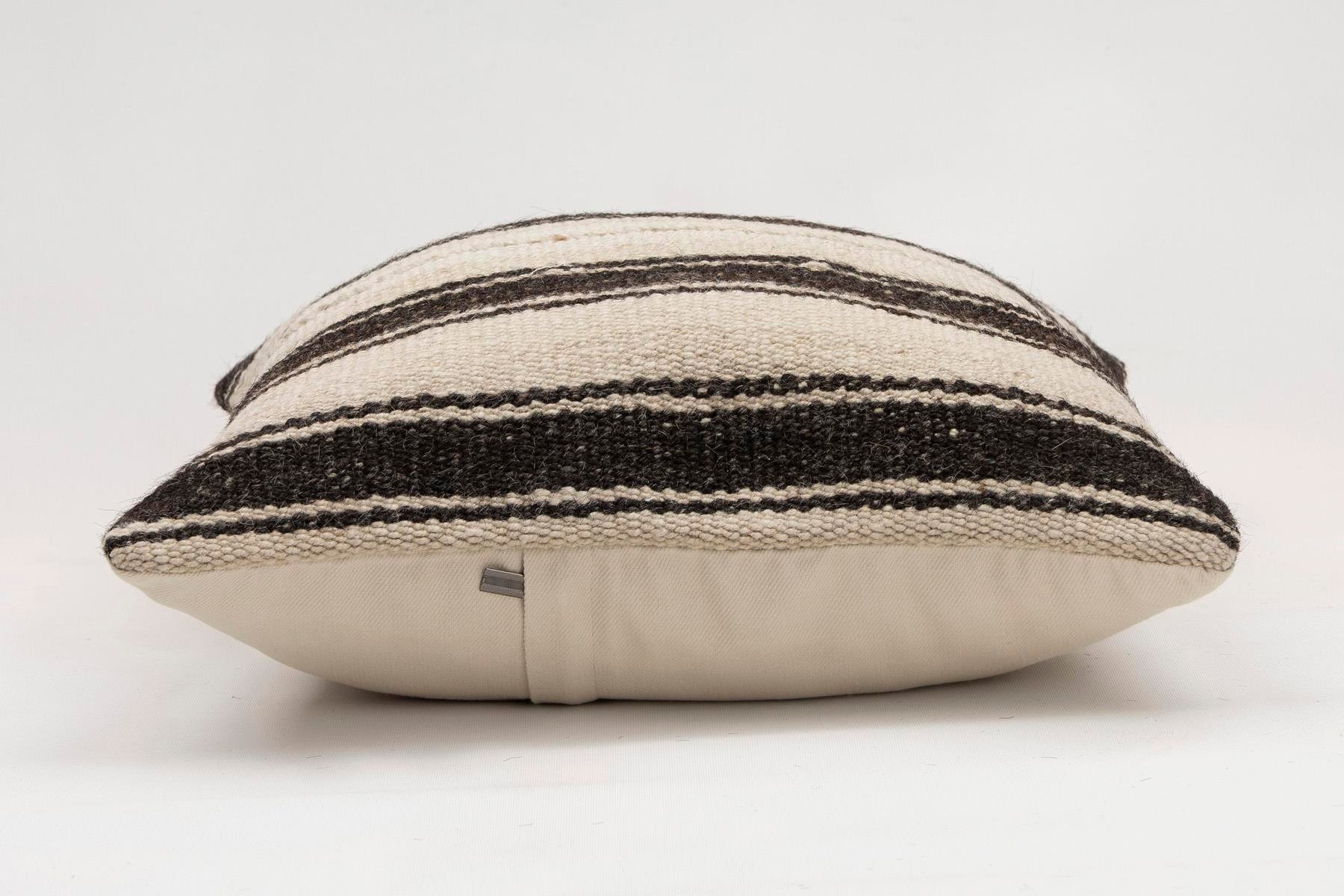 16x16 inches (40x40 cm) Kilim Pillow | KILIM WHOLESALE - Vintage Handmade Pillows - Vintage Handmade Kilim Rugs - It is 100% wool. Artistic and historical rugs. Old handwoven rugs. - Online hand woven rugs and kilim cushions sales. Shipping to a