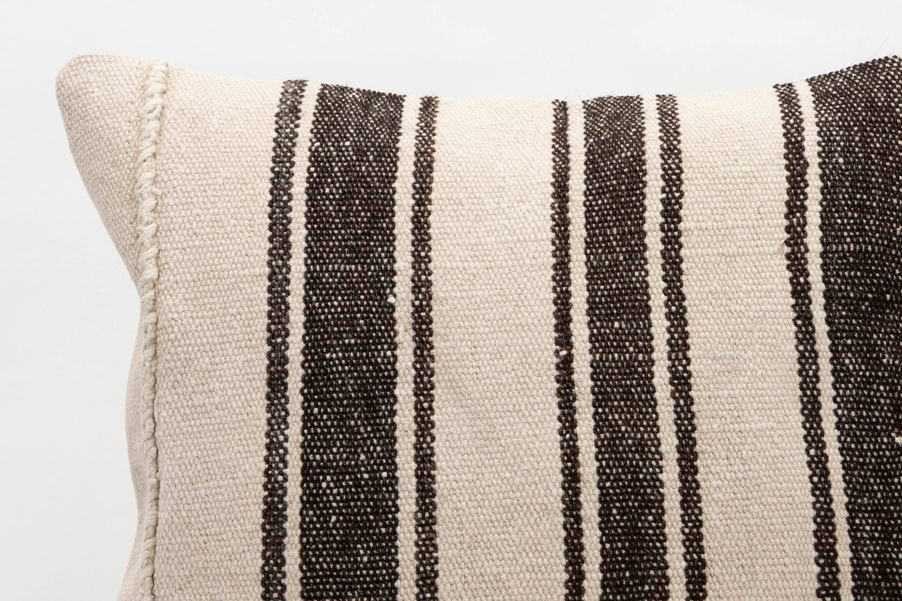 16x16 inches (40x40 cm) Kilim Pillow | KILIM WHOLESALE - Vintage Handmade Pillows - Vintage Handmade Kilim Rugs - It is 100% wool. Artistic and historical rugs. Old handwoven rugs. - Online hand woven rugs and kilim cushions sales. Shipping to a