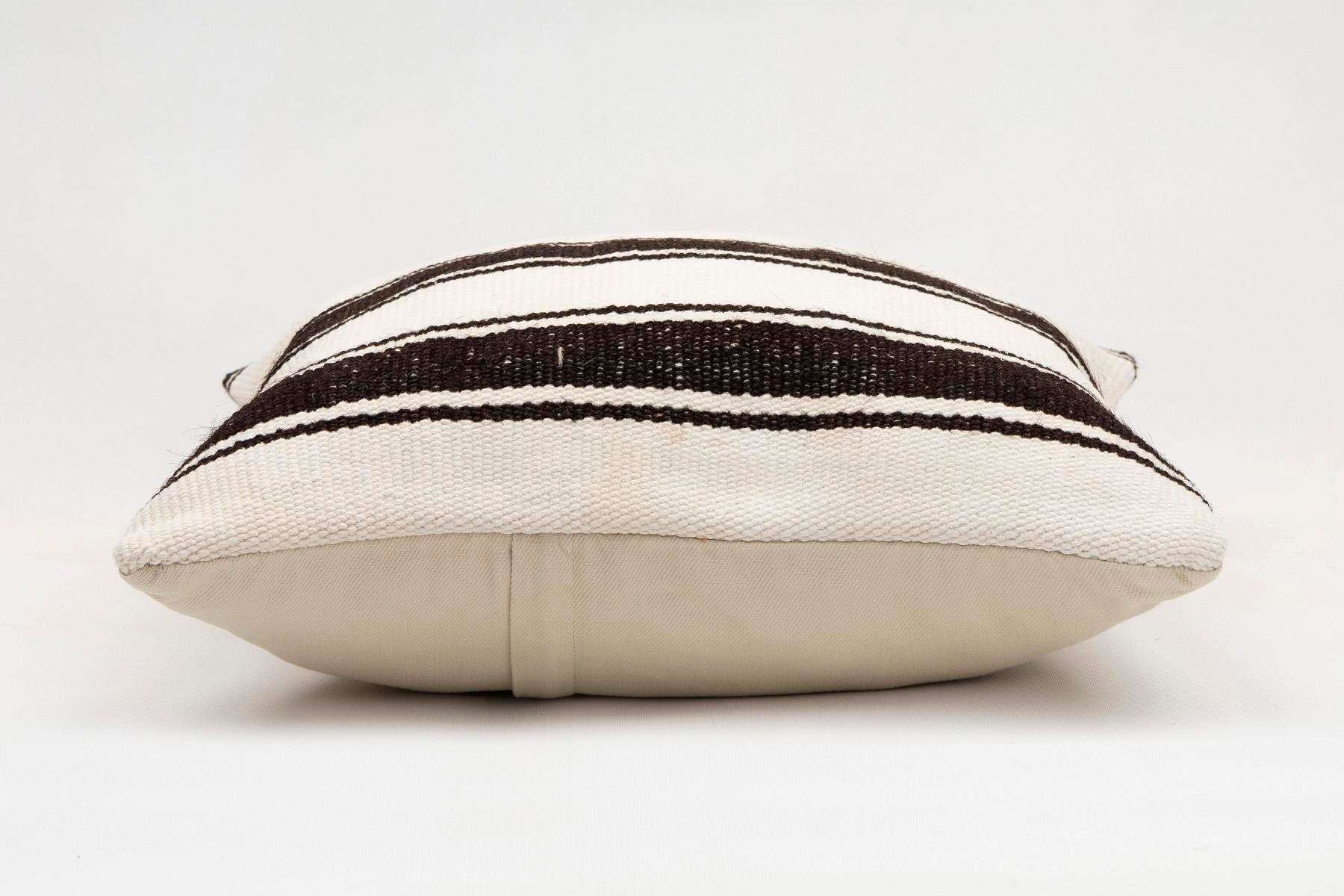 16x16 inches (40x40 cm) Kilim Pillow | KILIM WHOLESALE - Vintage Handmade Pillows - Vintage Handmade Kilim Rugs - It is 100% wool. Artistic and historical rugs. Old handwoven rugs. - Online hand woven rugs and kilim cushions sales. Shipping to a