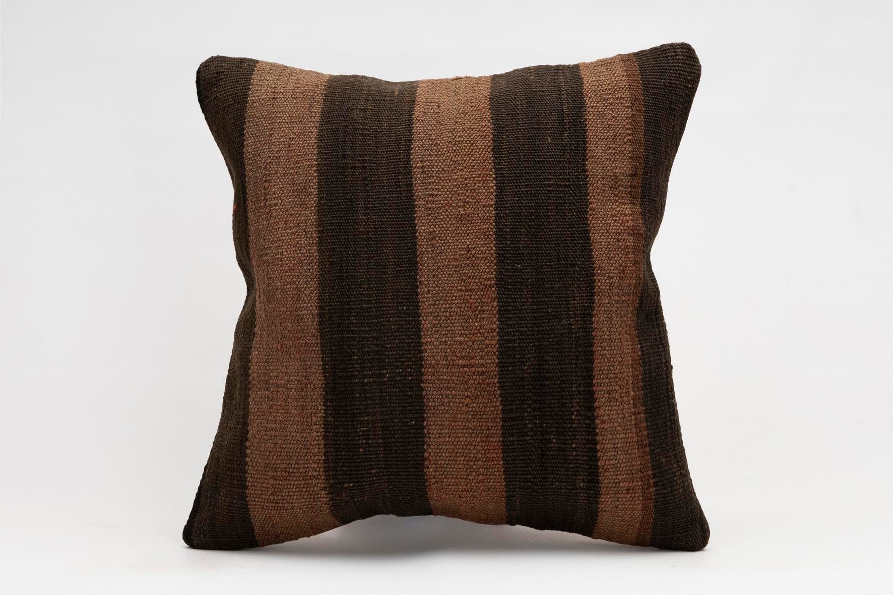 16x16 inches (40x40 cm) Kilim Pillow | KILIM WHOLESALE - Vintage Handmade Pillows - Vintage Handmade Kilim Rugs - It is 100% wool. Artistic and historical rugs. Old handwoven rugs. - Online hand woven rugs and kilim cushions sales. Shipping to a