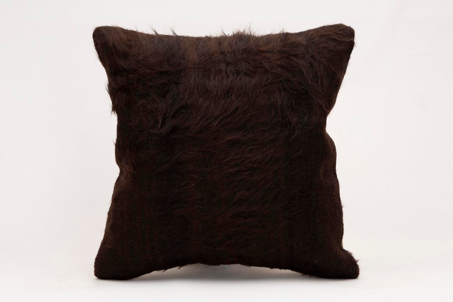 16x16 inches (40x40 cm) Kilim Pillow | KILIM WHOLESALE - Vintage Handmade Pillows - Vintage Handmade Kilim Rugs - It is 100% wool. Artistic and historical rugs. Old handwoven rugs. - Online hand woven rugs and kilim cushions sales. Shipping to a