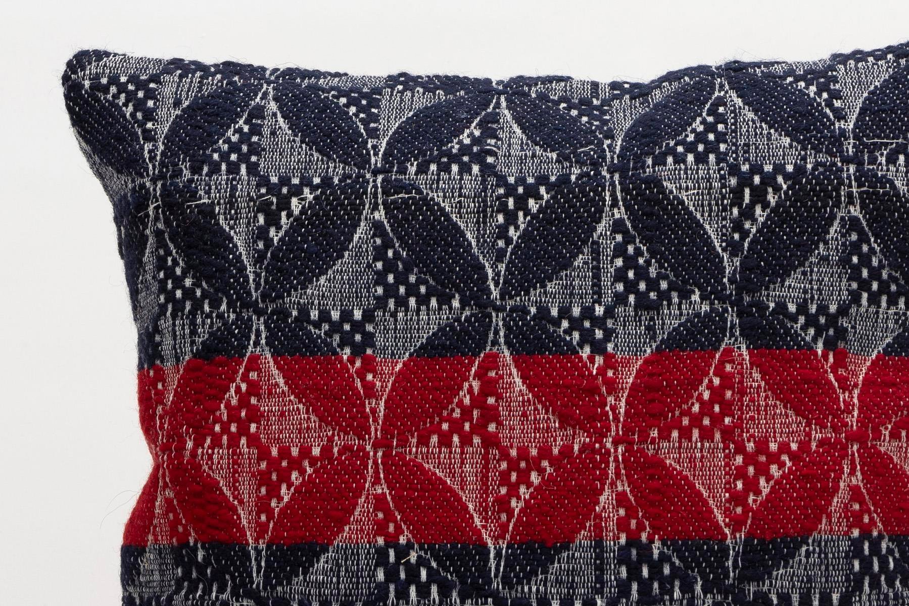 16x16 inches (40x40 cm) Kilim Pillow | KILIM WHOLESALE - Vintage Handmade Pillows - Vintage Handmade Kilim Rugs - It is 100% wool. Artistic and historical rugs. Old handwoven rugs. - Online hand woven rugs and kilim cushions sales. Shipping to a