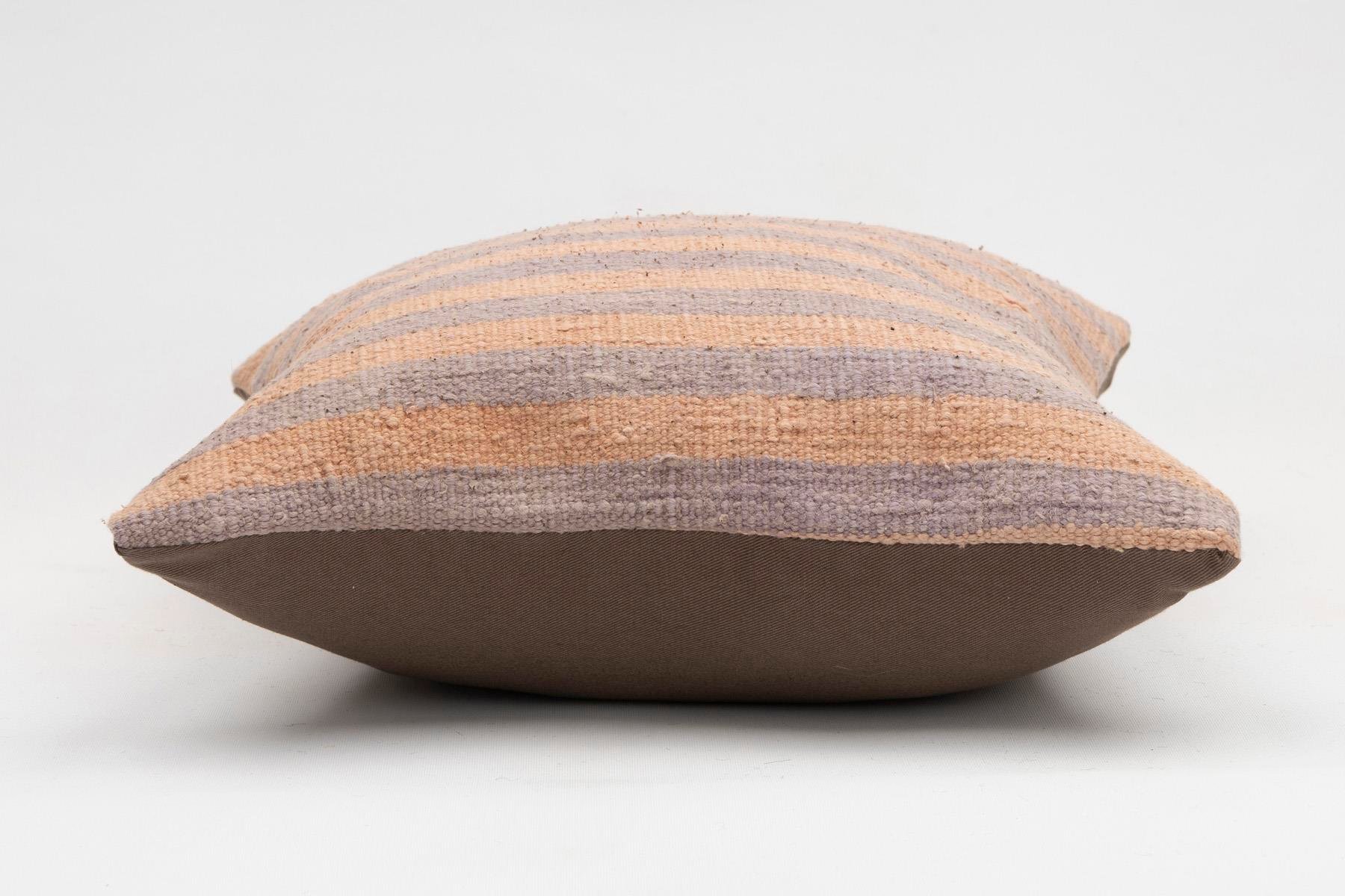 16x16 inches (40x40 cm) Kilim Pillow | KILIM WHOLESALE - Vintage Handmade Pillows - Vintage Handmade Kilim Rugs - It is 100% wool. Artistic and historical rugs. Old handwoven rugs. - Online hand woven rugs and kilim cushions sales. Shipping to a