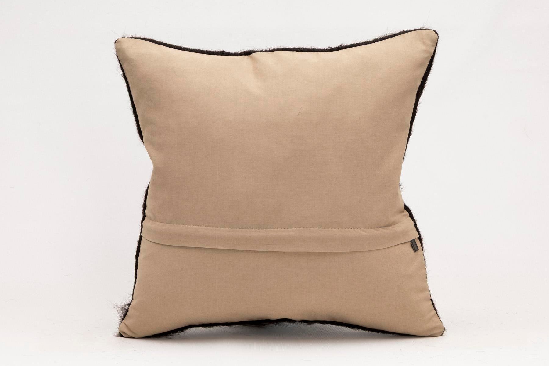 16x16 inches (40x40 cm) Kilim Pillow | KILIM WHOLESALE - Vintage Handmade Pillows - Vintage Handmade Kilim Rugs - It is 100% wool. Artistic and historical rugs. Old handwoven rugs. - Online hand woven rugs and kilim cushions sales. Shipping to a