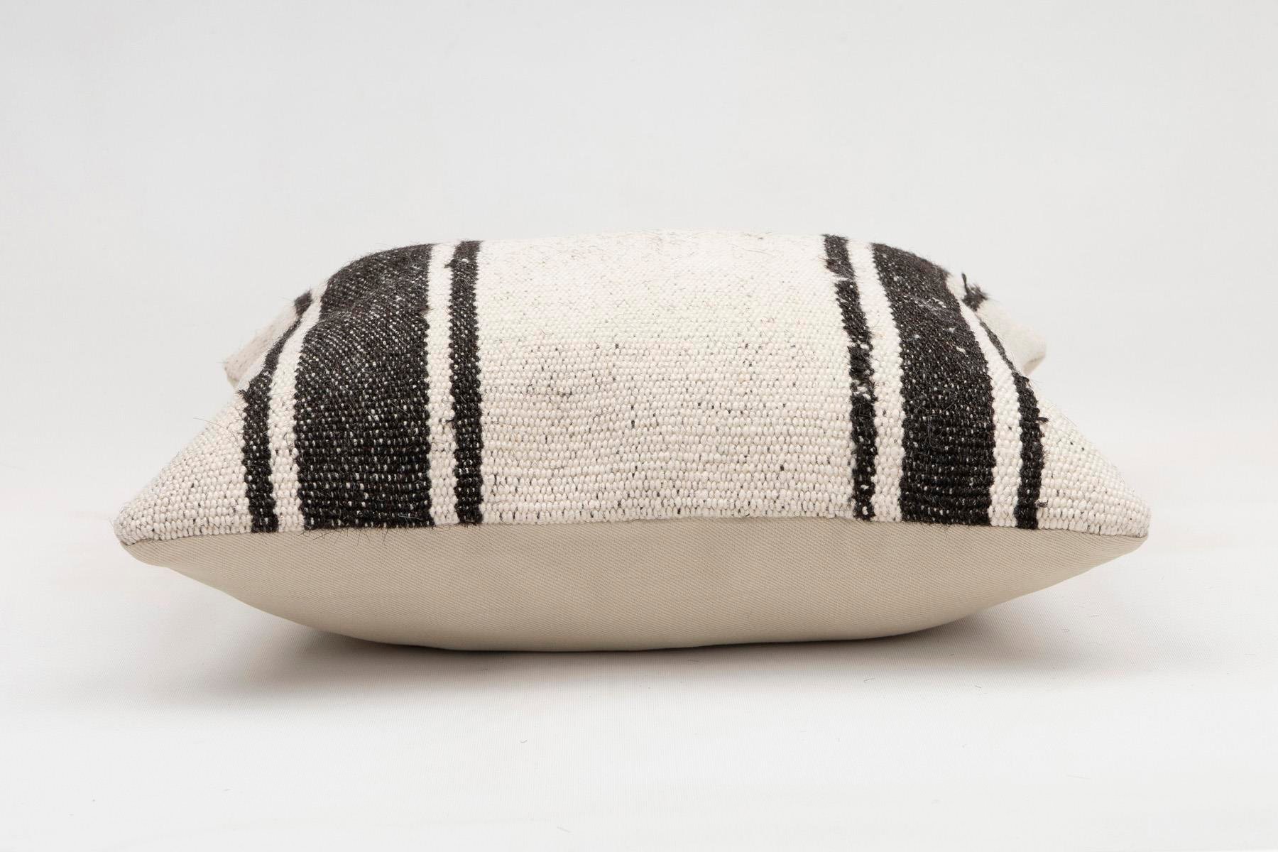 16x16 inches (40x40 cm) Kilim Pillow | KILIM WHOLESALE - Vintage Handmade Pillows - Vintage Handmade Kilim Rugs - It is 100% wool. Artistic and historical rugs. Old handwoven rugs. - Online hand woven rugs and kilim cushions sales. Shipping to a