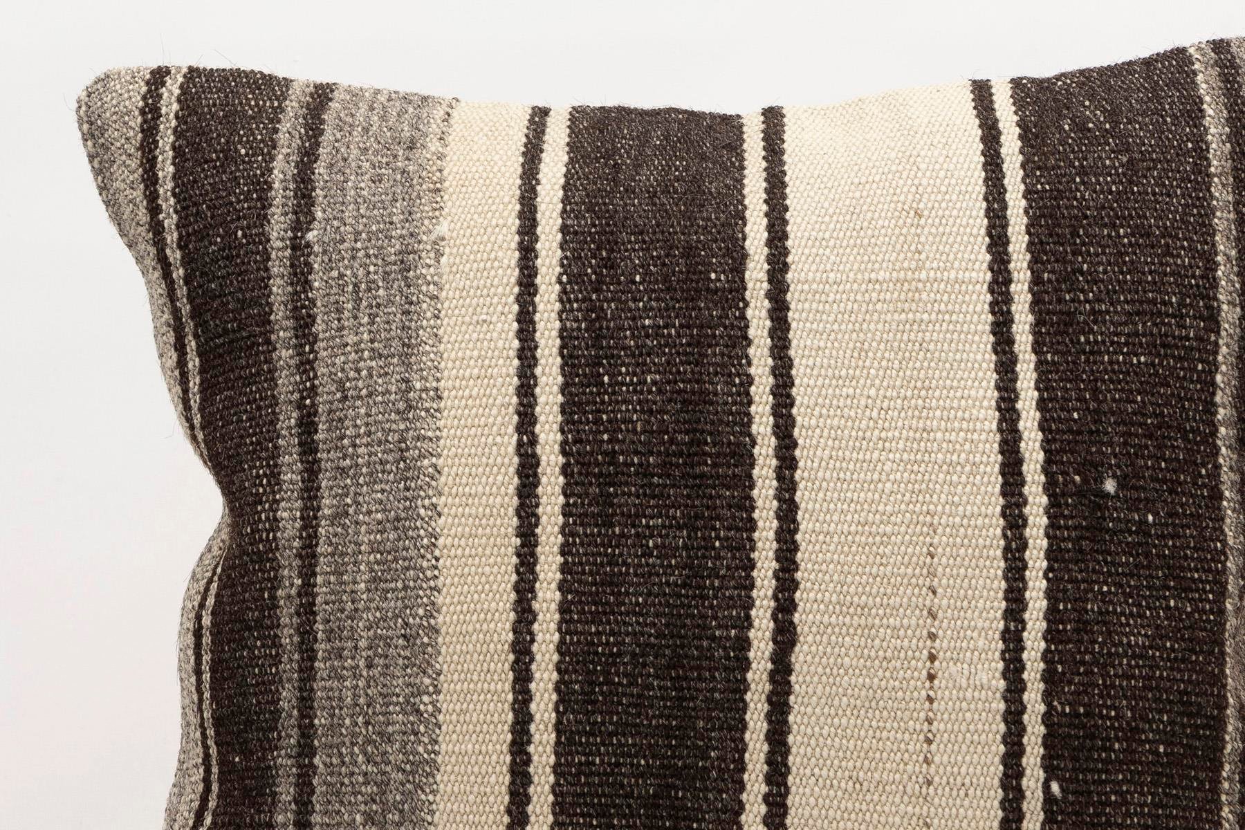 16x16 inches (40x40 cm) Kilim Pillow | KILIM WHOLESALE - Vintage Handmade Pillows - Vintage Handmade Kilim Rugs - It is 100% wool. Artistic and historical rugs. Old handwoven rugs. - Online hand woven rugs and kilim cushions sales. Shipping to a