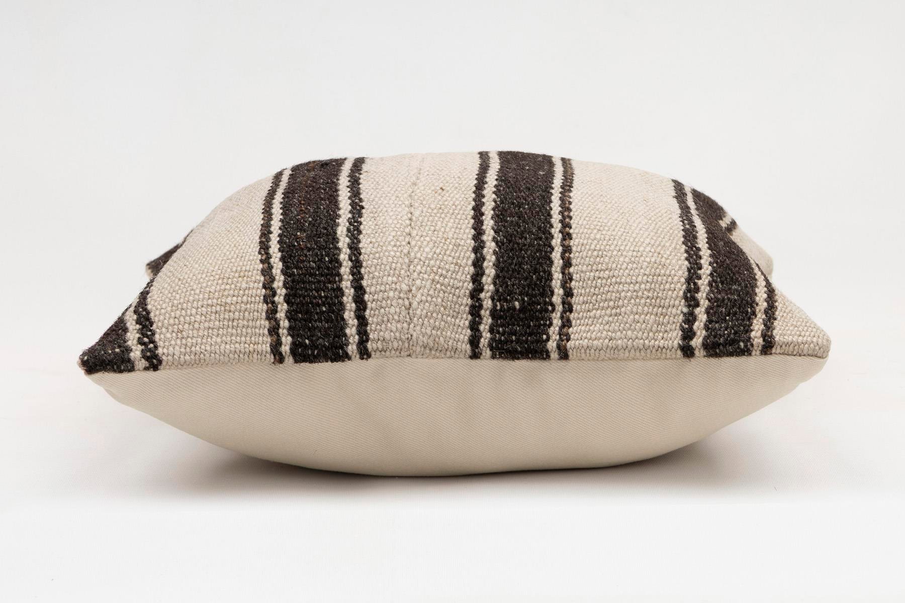 16x16 inches (40x40 cm) Kilim Pillow | KILIM WHOLESALE - Vintage Handmade Pillows - Vintage Handmade Kilim Rugs - It is 100% wool. Artistic and historical rugs. Old handwoven rugs. - Online hand woven rugs and kilim cushions sales. Shipping to a