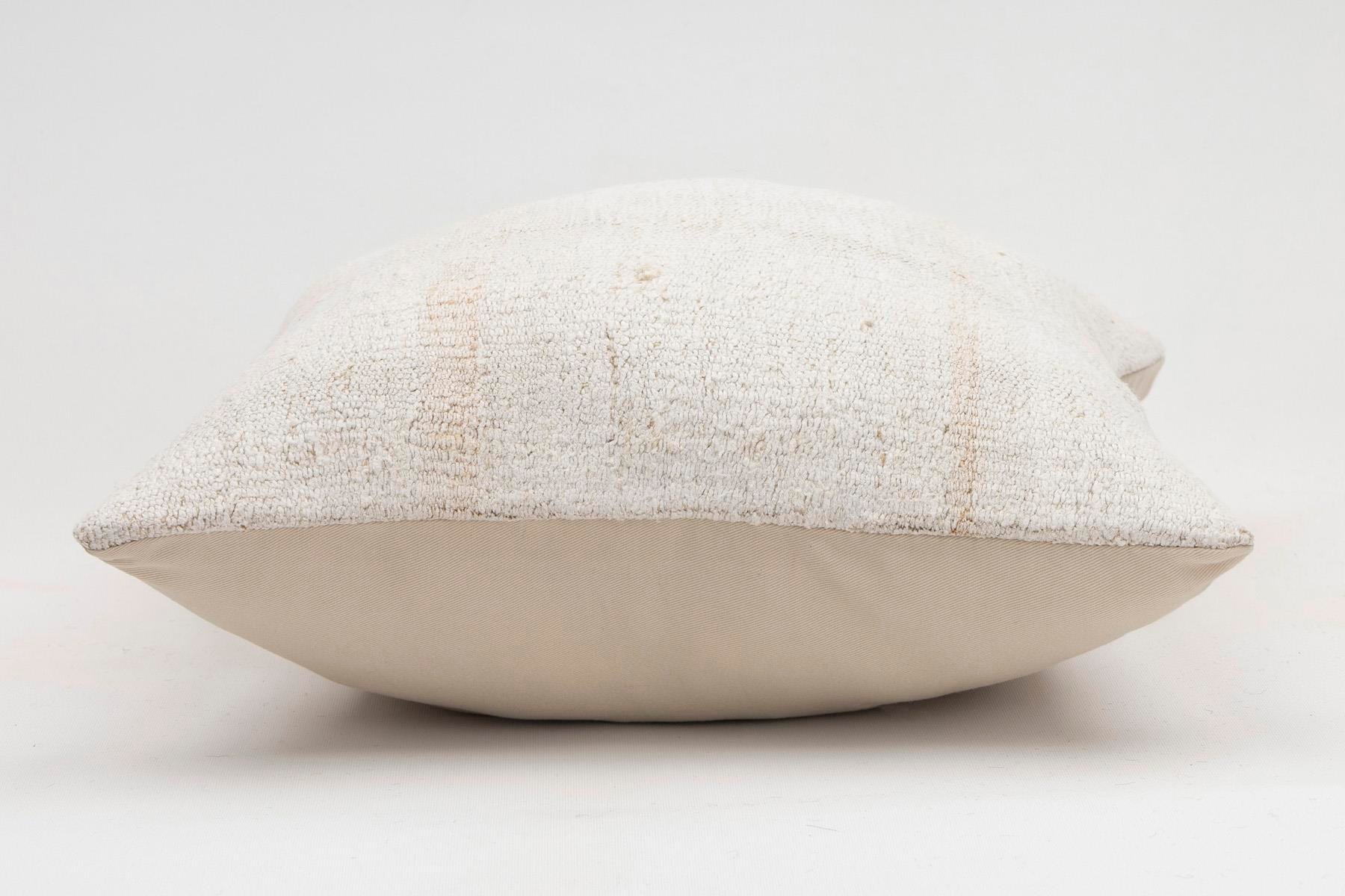 16x16 inches (40x40 cm) Kilim Pillow | KILIM WHOLESALE - Vintage Handmade Pillows - Vintage Handmade Kilim Rugs - It is 100% wool. Artistic and historical rugs. Old handwoven rugs. - Online hand woven rugs and kilim cushions sales. Shipping to a