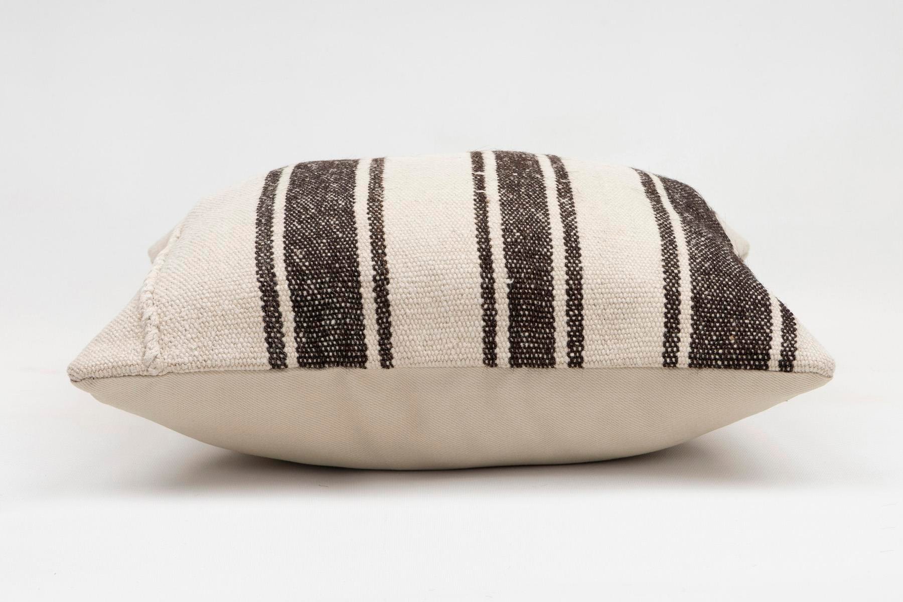 16x16 inches (40x40 cm) Kilim Pillow | KILIM WHOLESALE - Vintage Handmade Pillows - Vintage Handmade Kilim Rugs - It is 100% wool. Artistic and historical rugs. Old handwoven rugs. - Online hand woven rugs and kilim cushions sales. Shipping to a