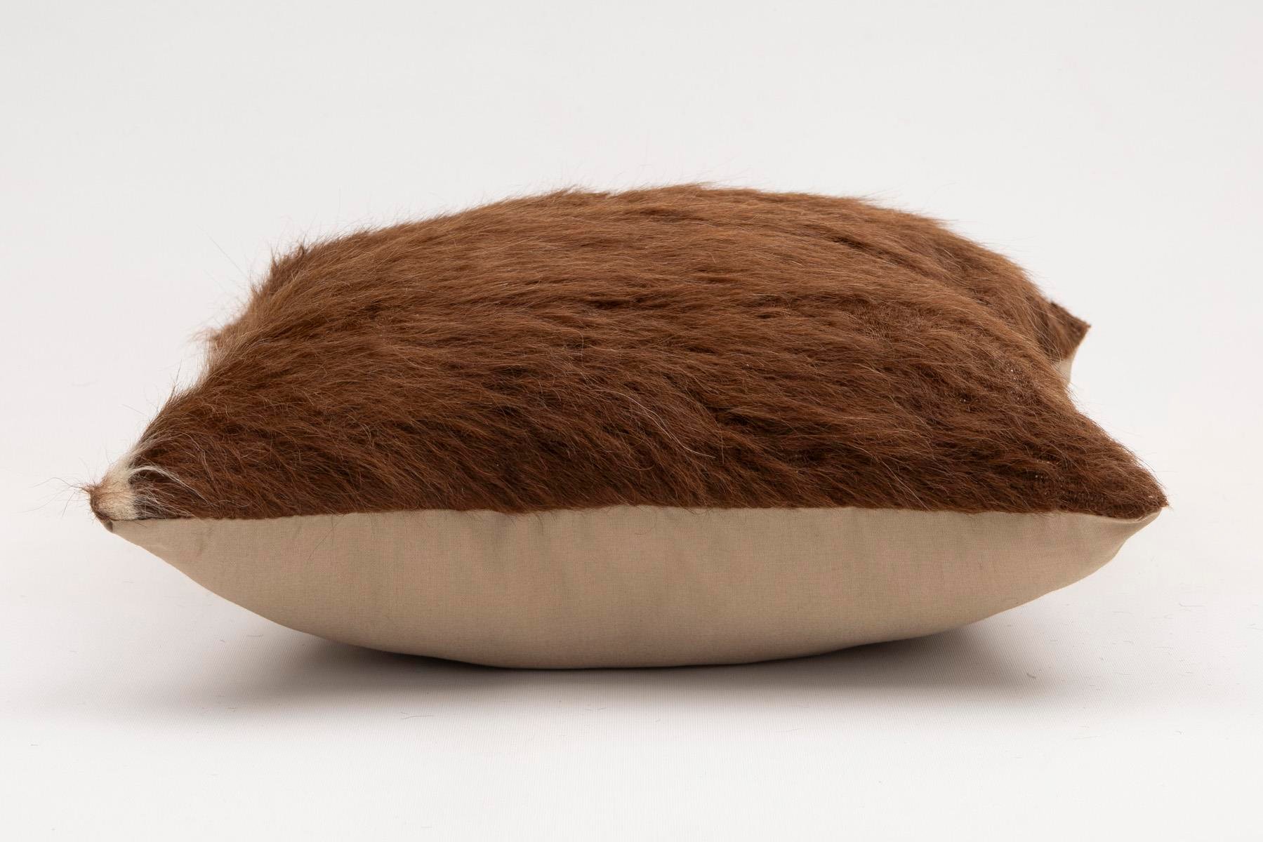 16x16 inches (40x40 cm) Kilim Pillow | KILIM WHOLESALE - Vintage Handmade Pillows - Vintage Handmade Kilim Rugs - It is 100% wool. Artistic and historical rugs. Old handwoven rugs. - Online hand woven rugs and kilim cushions sales. Shipping to a