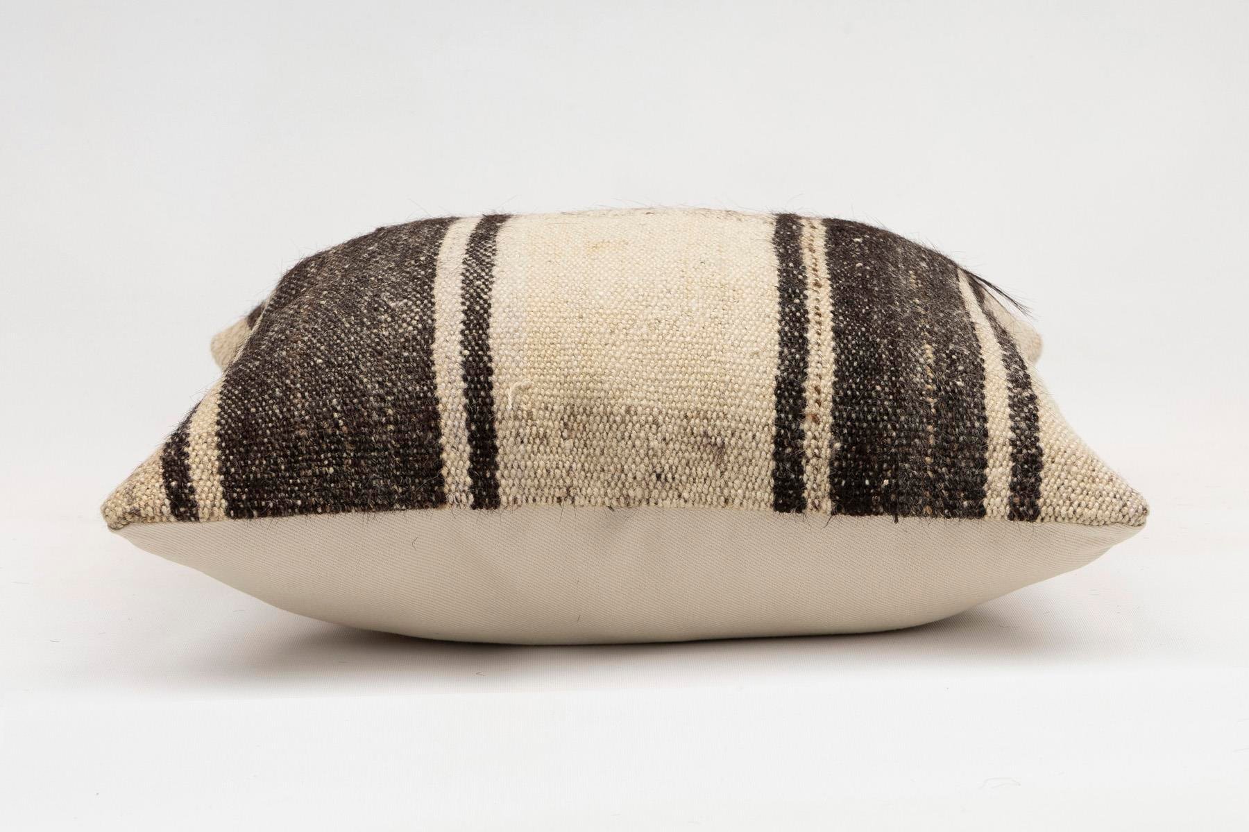 16x16 inches (40x40 cm) Kilim Pillow | KILIM WHOLESALE - Vintage Handmade Pillows - Vintage Handmade Kilim Rugs - It is 100% wool. Artistic and historical rugs. Old handwoven rugs. - Online hand woven rugs and kilim cushions sales. Shipping to a