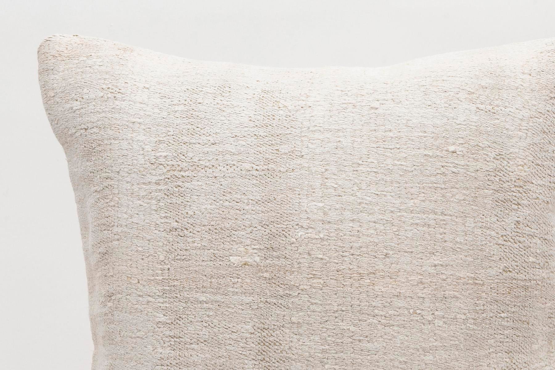 16x16 inches (40x40 cm) Kilim Pillow | KILIM WHOLESALE - Vintage Handmade Pillows - Vintage Handmade Kilim Rugs - It is 100% wool. Artistic and historical rugs. Old handwoven rugs. - Online hand woven rugs and kilim cushions sales. Shipping to a