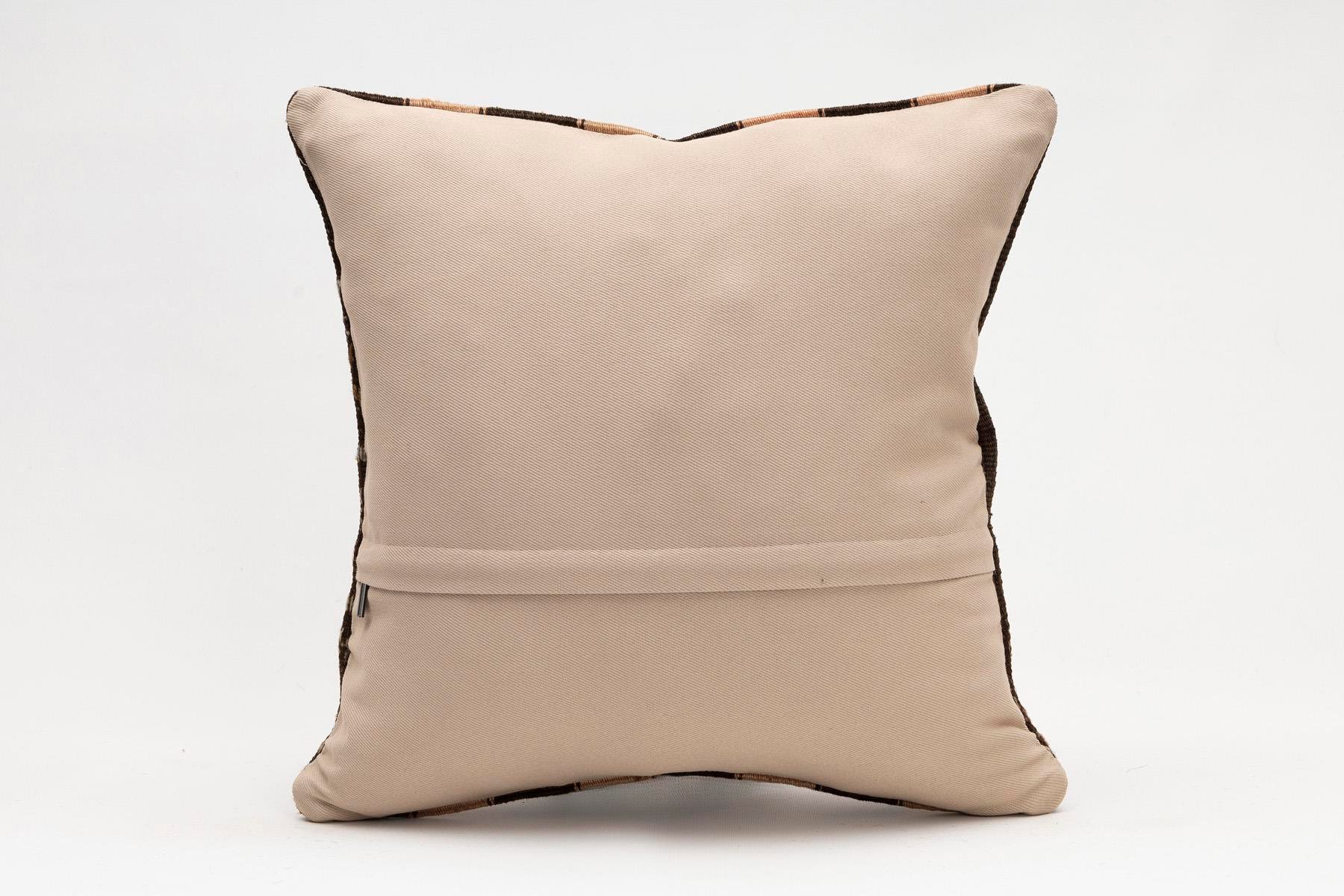 16x16 inches (40x40 cm) Kilim Pillow | KILIM WHOLESALE - Vintage Handmade Pillows - Vintage Handmade Kilim Rugs - It is 100% wool. Artistic and historical rugs. Old handwoven rugs. - Online hand woven rugs and kilim cushions sales. Shipping to a