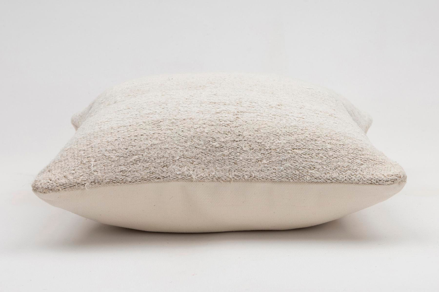 16x16 inches (40x40 cm) Kilim Pillow | KILIM WHOLESALE - Vintage Handmade Pillows - Vintage Handmade Kilim Rugs - It is 100% wool. Artistic and historical rugs. Old handwoven rugs. - Online hand woven rugs and kilim cushions sales. Shipping to a