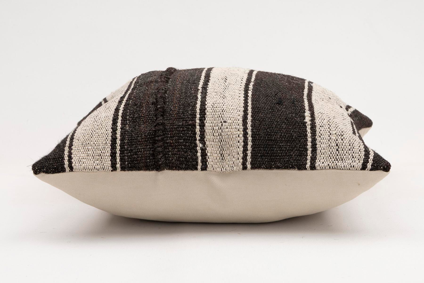 16x16 inches (40x40 cm) Kilim Pillow | KILIM WHOLESALE - Vintage Handmade Pillows - Vintage Handmade Kilim Rugs - It is 100% wool. Artistic and historical rugs. Old handwoven rugs. - Online hand woven rugs and kilim cushions sales. Shipping to a