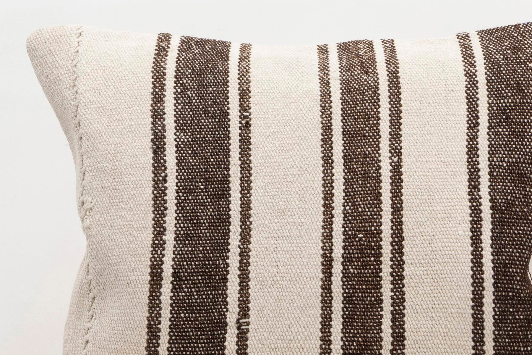 16x16 inches (40x40 cm) Kilim Pillow | KILIM WHOLESALE - Vintage Handmade Pillows - Vintage Handmade Kilim Rugs - It is 100% wool. Artistic and historical rugs. Old handwoven rugs. - Online hand woven rugs and kilim cushions sales. Shipping to a