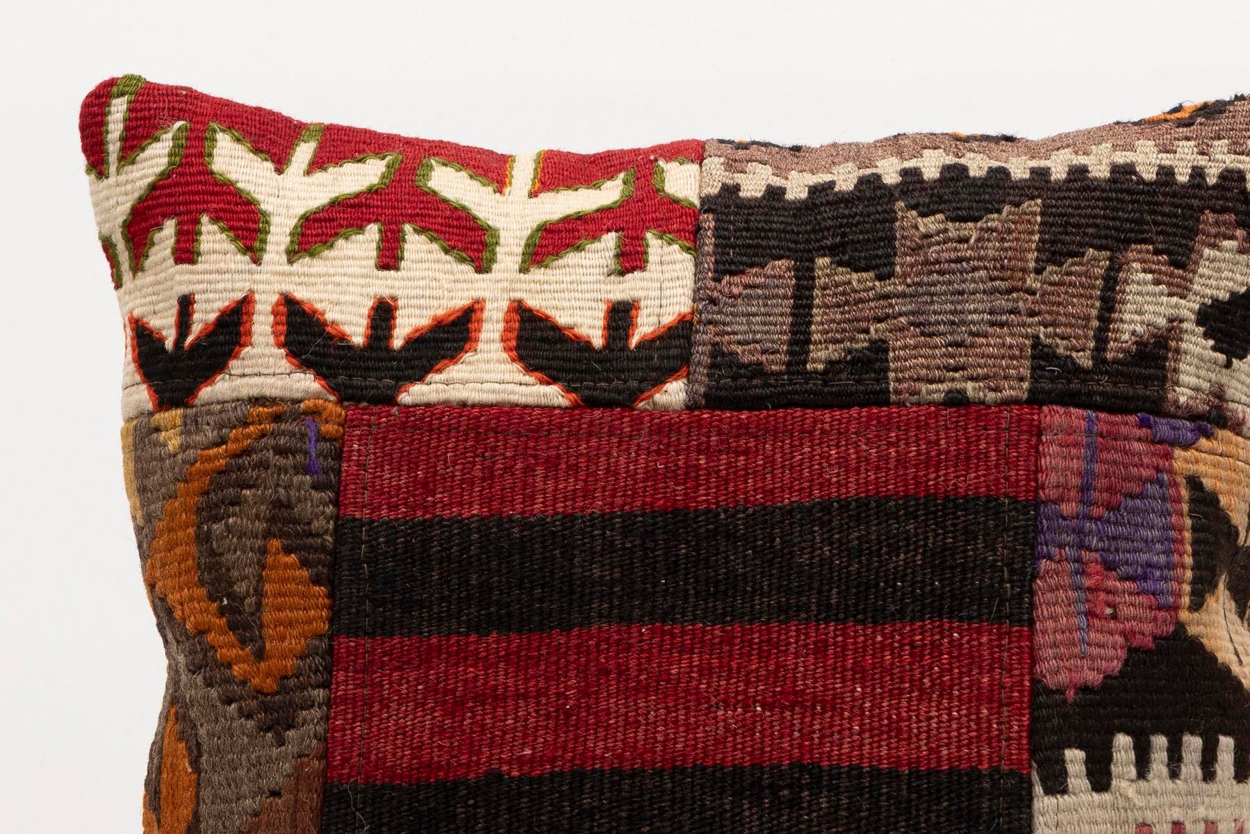 16x16 inches (40x40 cm) Kilim Pillow | KILIM WHOLESALE - Vintage Handmade Pillows - Vintage Handmade Kilim Rugs - It is 100% wool. Artistic and historical rugs. Old handwoven rugs. - Online hand woven rugs and kilim cushions sales. Shipping to a