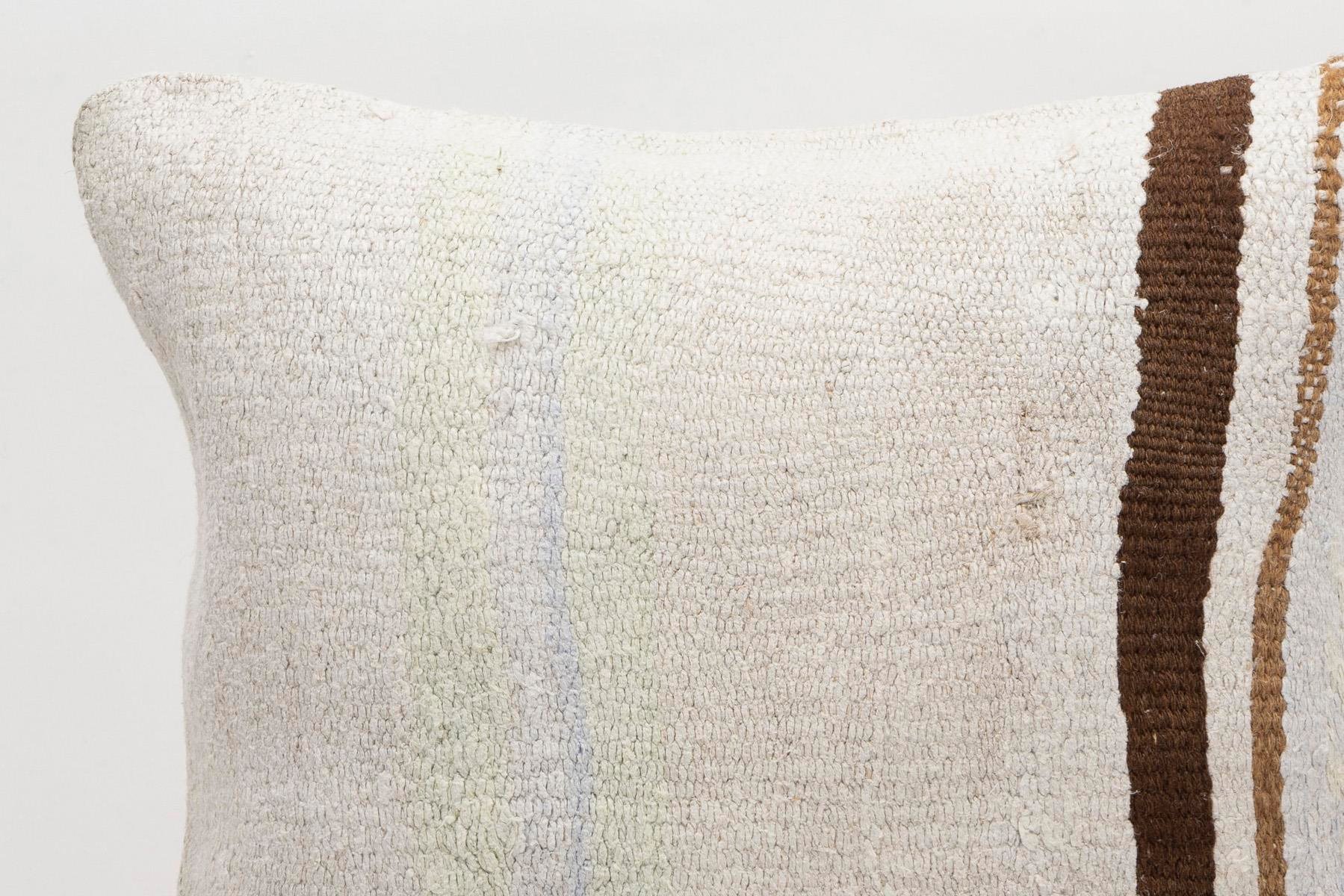 16x16 inches (40x40 cm) Kilim Pillow | KILIM WHOLESALE - Vintage Handmade Pillows - Vintage Handmade Kilim Rugs - It is 100% wool. Artistic and historical rugs. Old handwoven rugs. - Online hand woven rugs and kilim cushions sales. Shipping to a