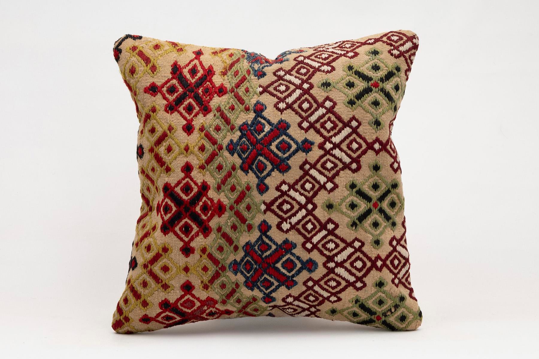 16x16 inches (40x40 cm) Kilim Pillow | KILIM WHOLESALE - Vintage Handmade Pillows - Vintage Handmade Kilim Rugs - It is 100% wool. Artistic and historical rugs. Old handwoven rugs. - Online hand woven rugs and kilim cushions sales. Shipping to a