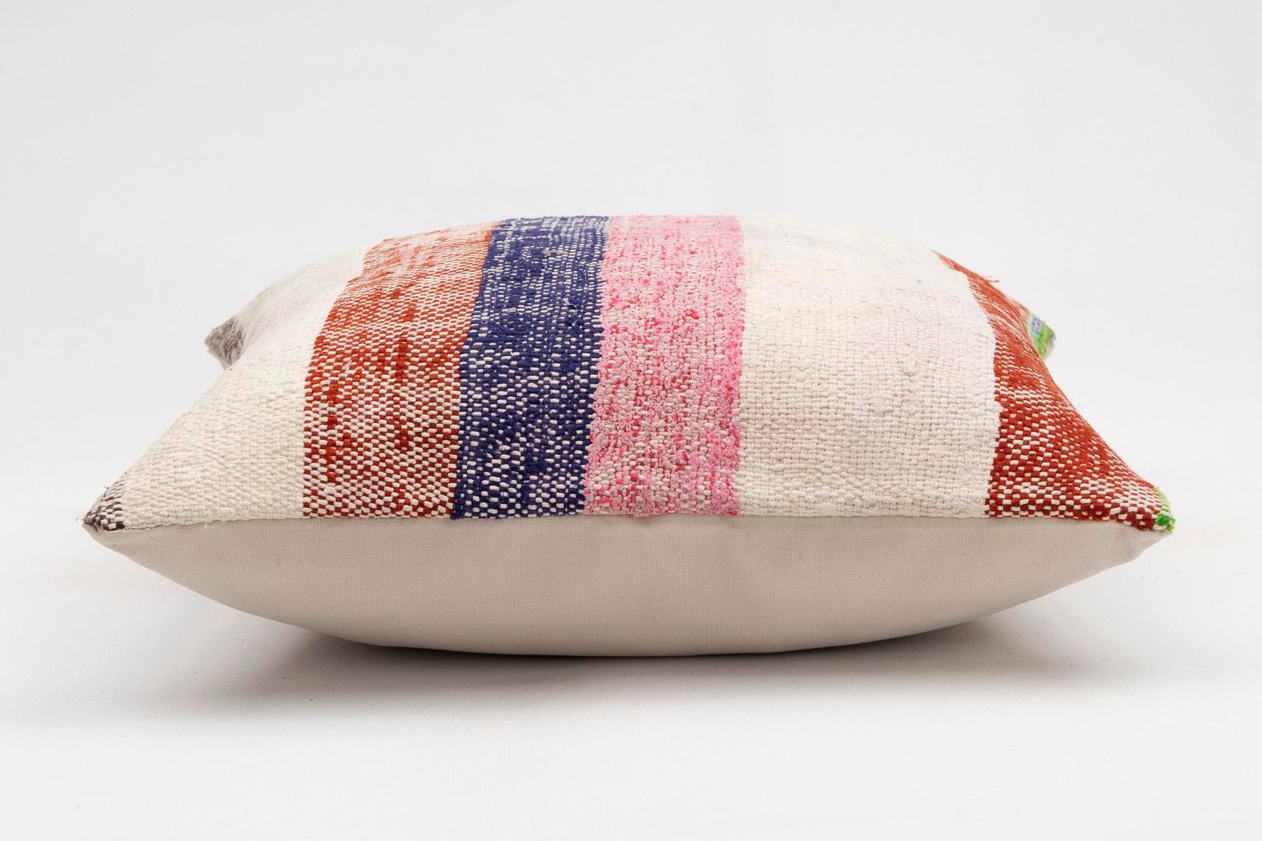 16x16 inches (40x40 cm) Kilim Pillow | KILIM WHOLESALE - Vintage Handmade Pillows - Vintage Handmade Kilim Rugs - It is 100% wool. Artistic and historical rugs. Old handwoven rugs. - Online hand woven rugs and kilim cushions sales. Shipping to a