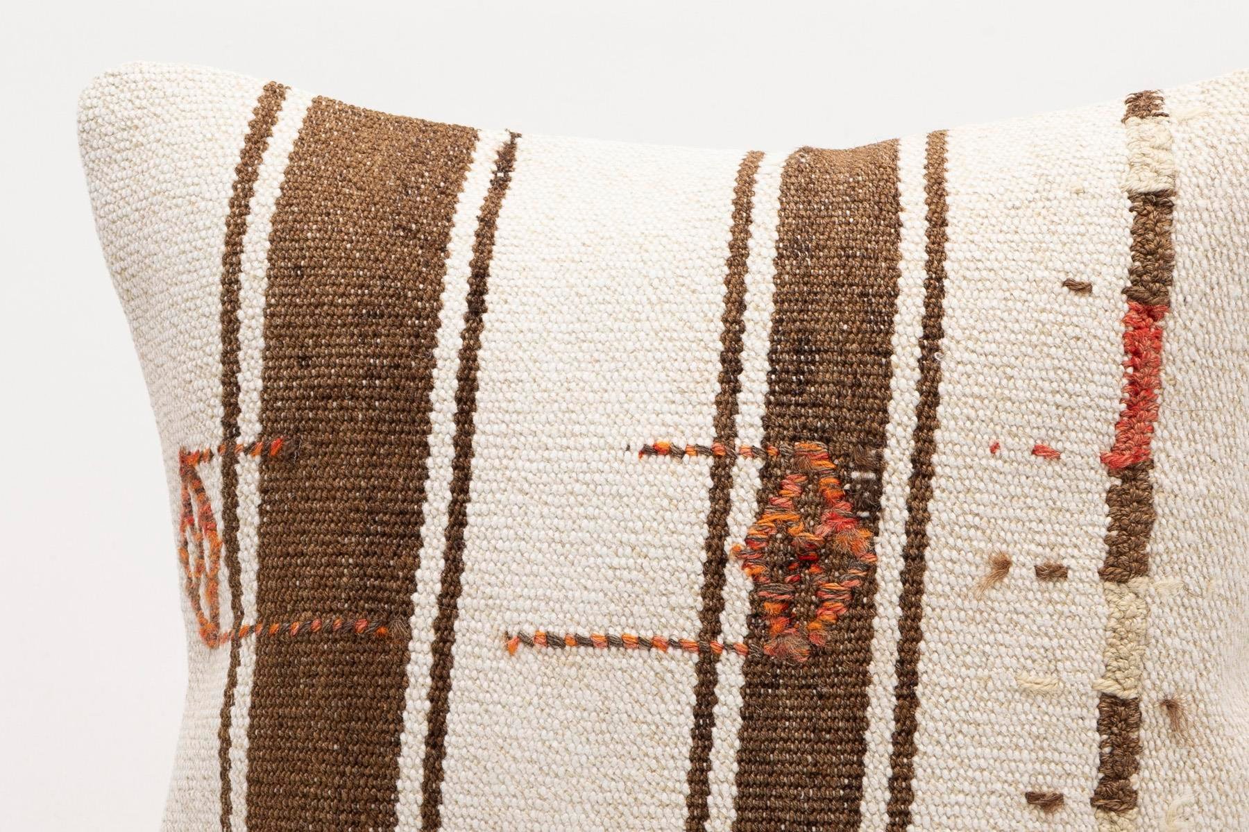 16x16 inches (40x40 cm) Kilim Pillow | KILIM WHOLESALE - Vintage Handmade Pillows - Vintage Handmade Kilim Rugs - It is 100% wool. Artistic and historical rugs. Old handwoven rugs. - Online hand woven rugs and kilim cushions sales. Shipping to a