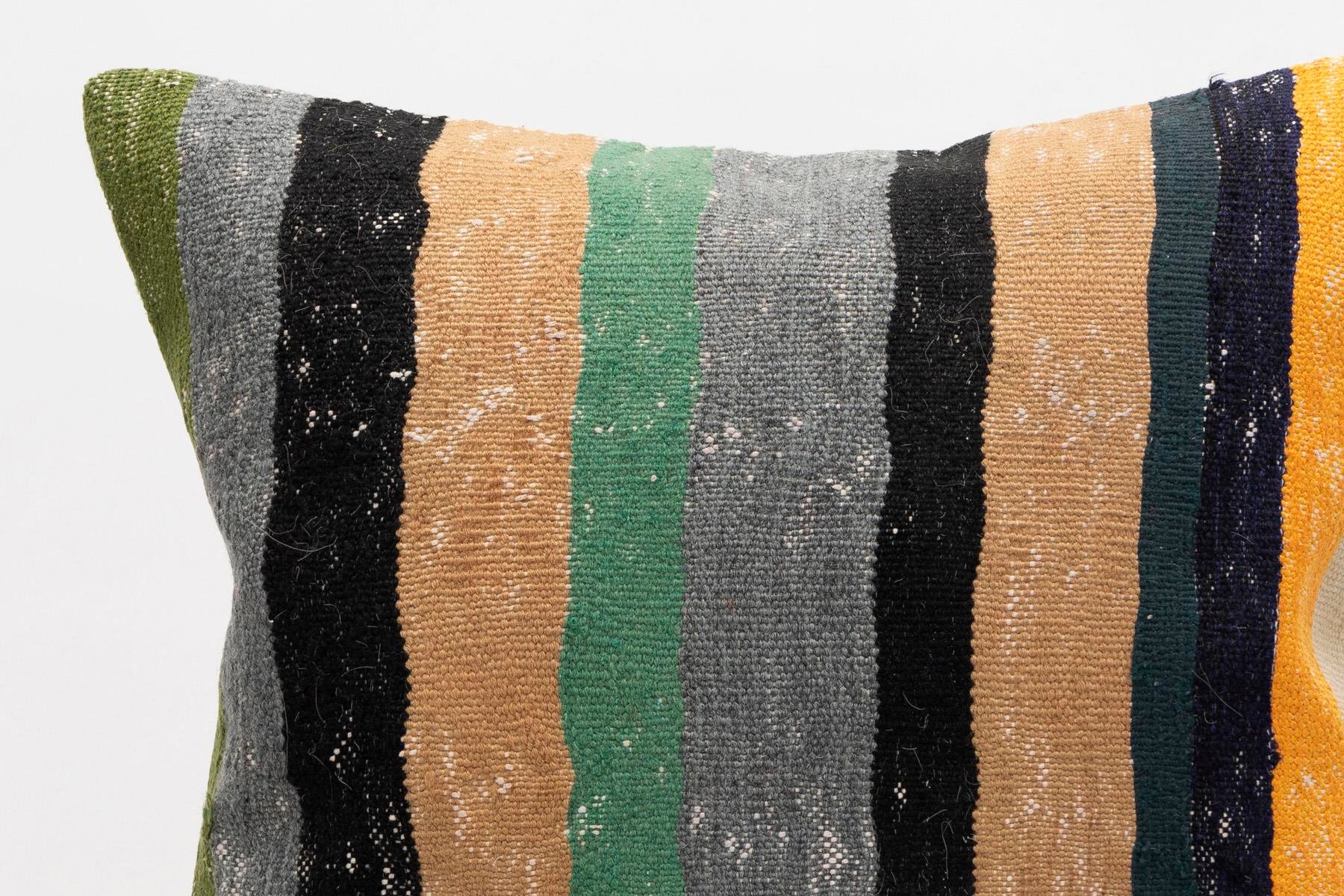 16x16 inches (40x40 cm) Kilim Pillow | KILIM WHOLESALE - Vintage Handmade Pillows - Vintage Handmade Kilim Rugs - It is 100% wool. Artistic and historical rugs. Old handwoven rugs. - Online hand woven rugs and kilim cushions sales. Shipping to a