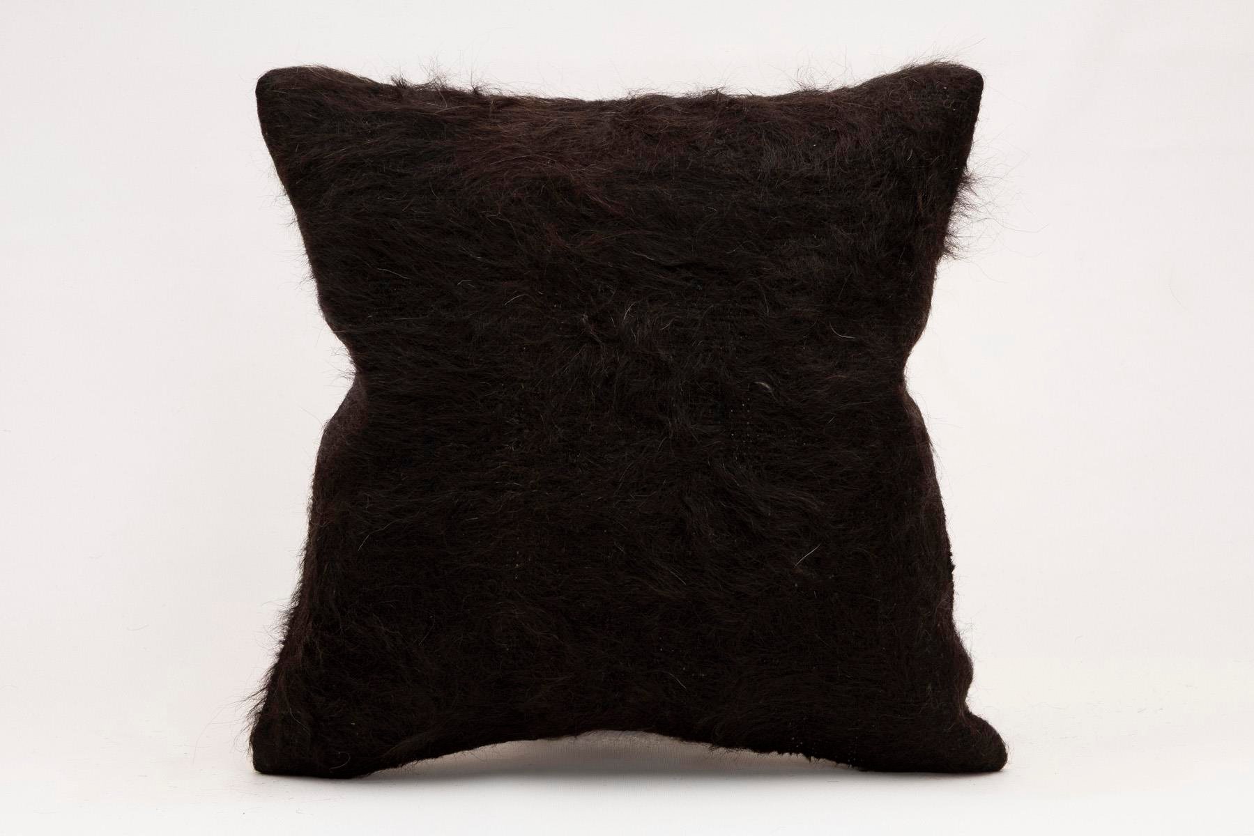 16x16 inches (40x40 cm) Kilim Pillow | KILIM WHOLESALE - Vintage Handmade Pillows - Vintage Handmade Kilim Rugs - It is 100% wool. Artistic and historical rugs. Old handwoven rugs. - Online hand woven rugs and kilim cushions sales. Shipping to a