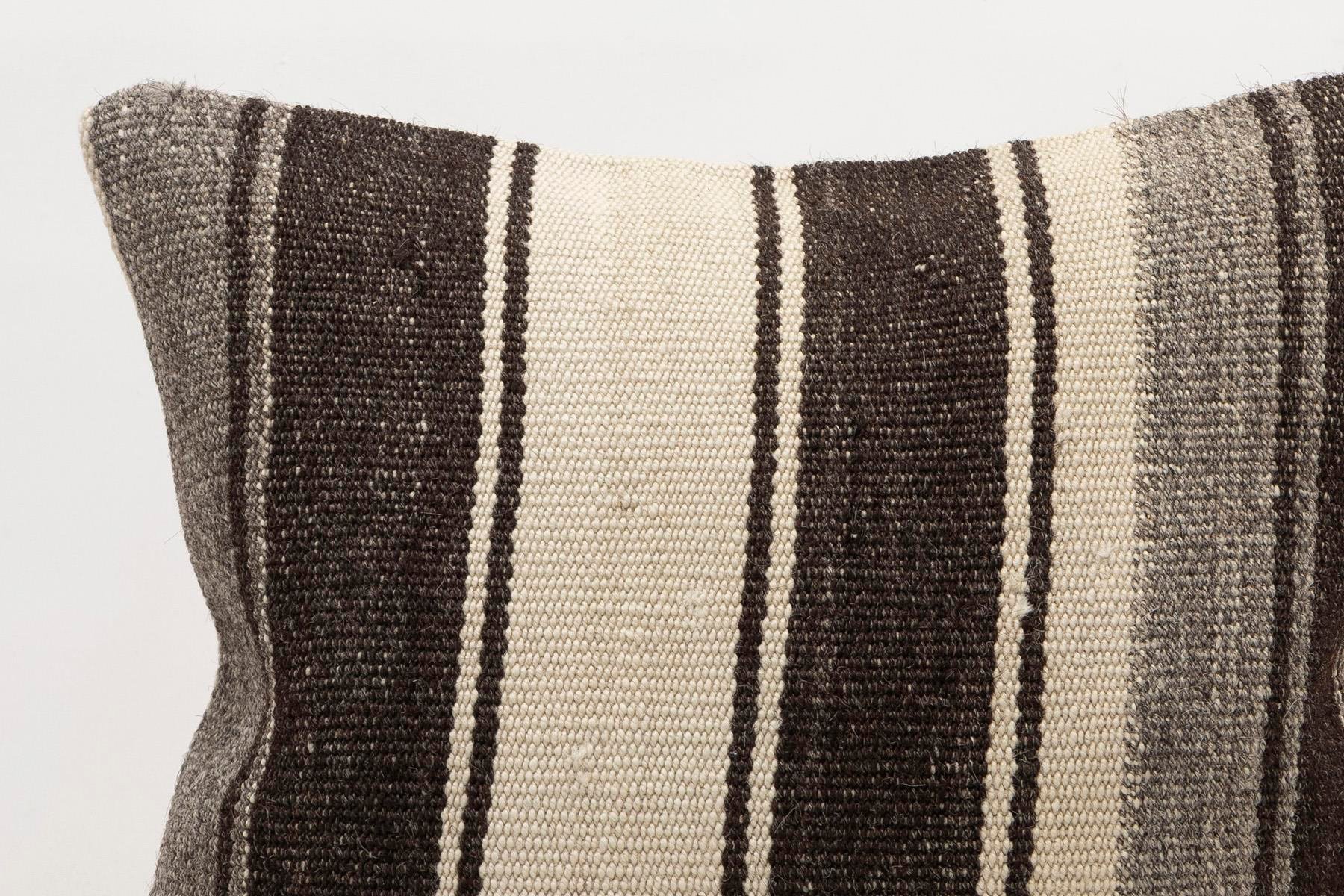 16x16 inches (40x40 cm) Kilim Pillow | KILIM WHOLESALE - Vintage Handmade Pillows - Vintage Handmade Kilim Rugs - It is 100% wool. Artistic and historical rugs. Old handwoven rugs. - Online hand woven rugs and kilim cushions sales. Shipping to a